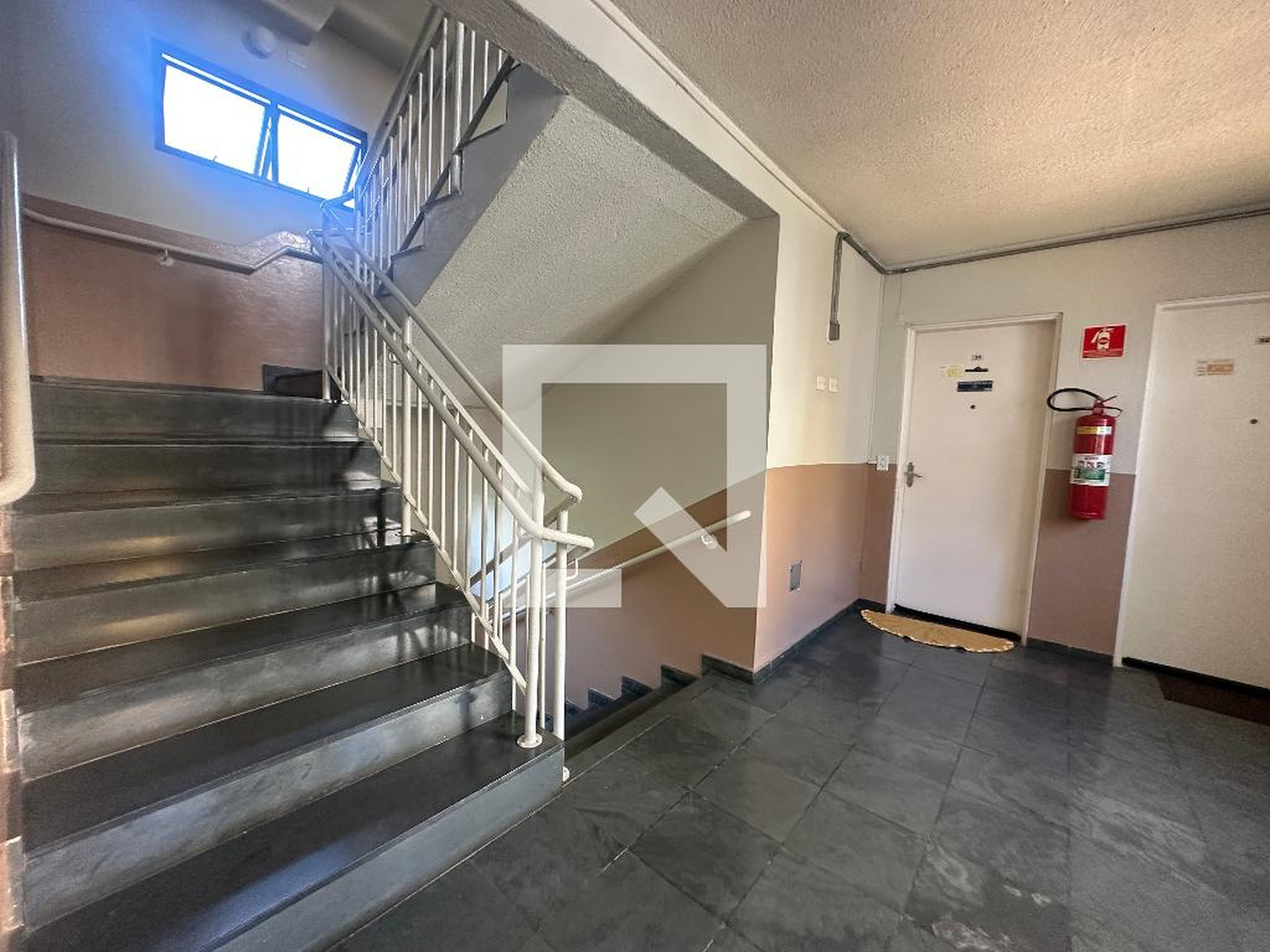 Hall de entrada - Conjunto Habitacional Anibal Correa