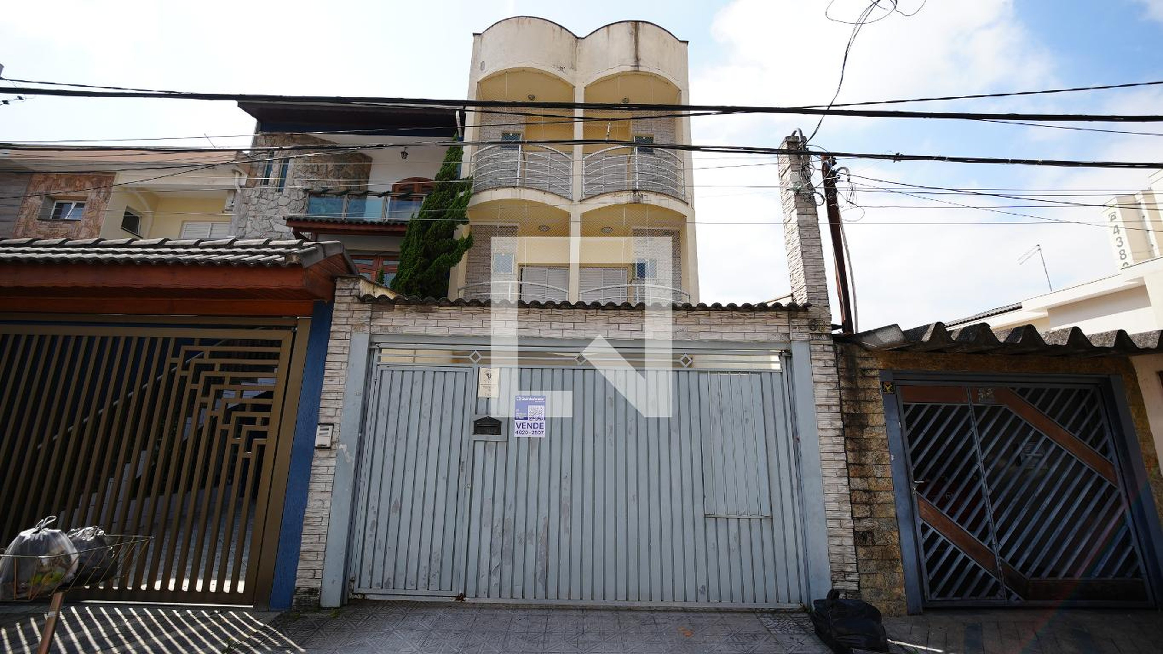 Fachada do Prédio Condomínio em Rua Itagibá, 60