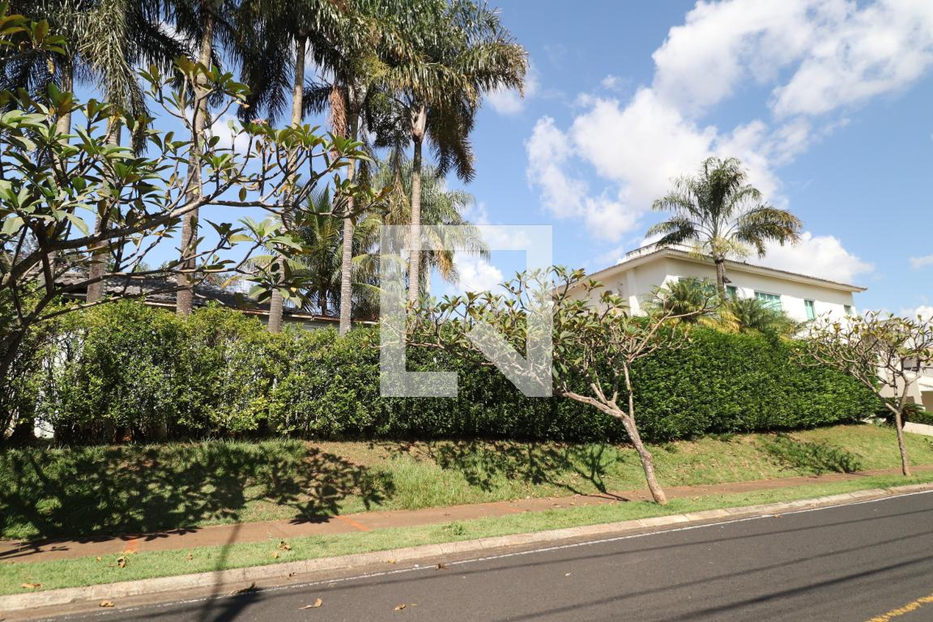 Fachada Condomínio em Rua Antônio Francisco Rosa, 230