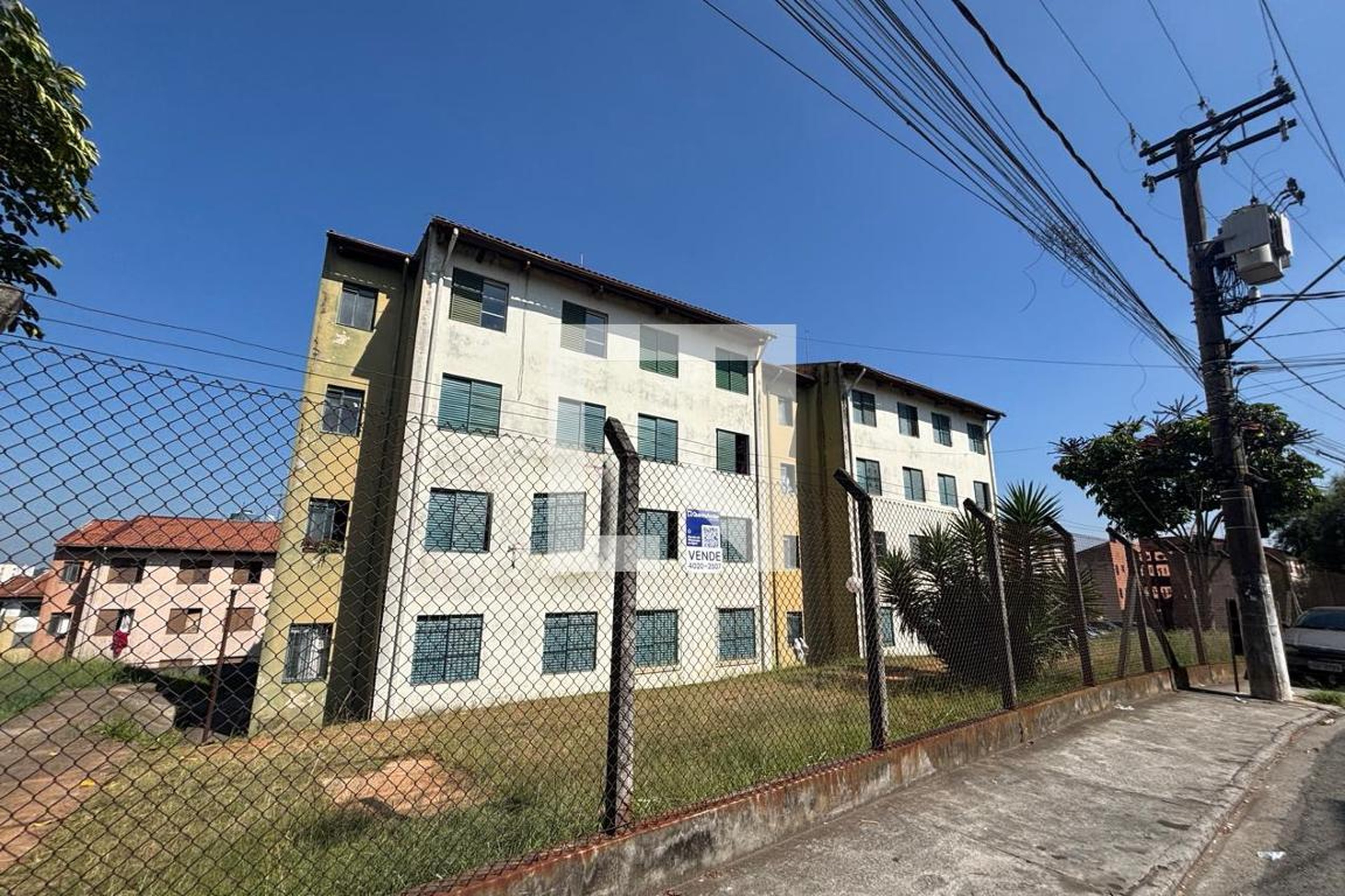 Fachada Condomínio em Rua João Batista Capitânio, 84