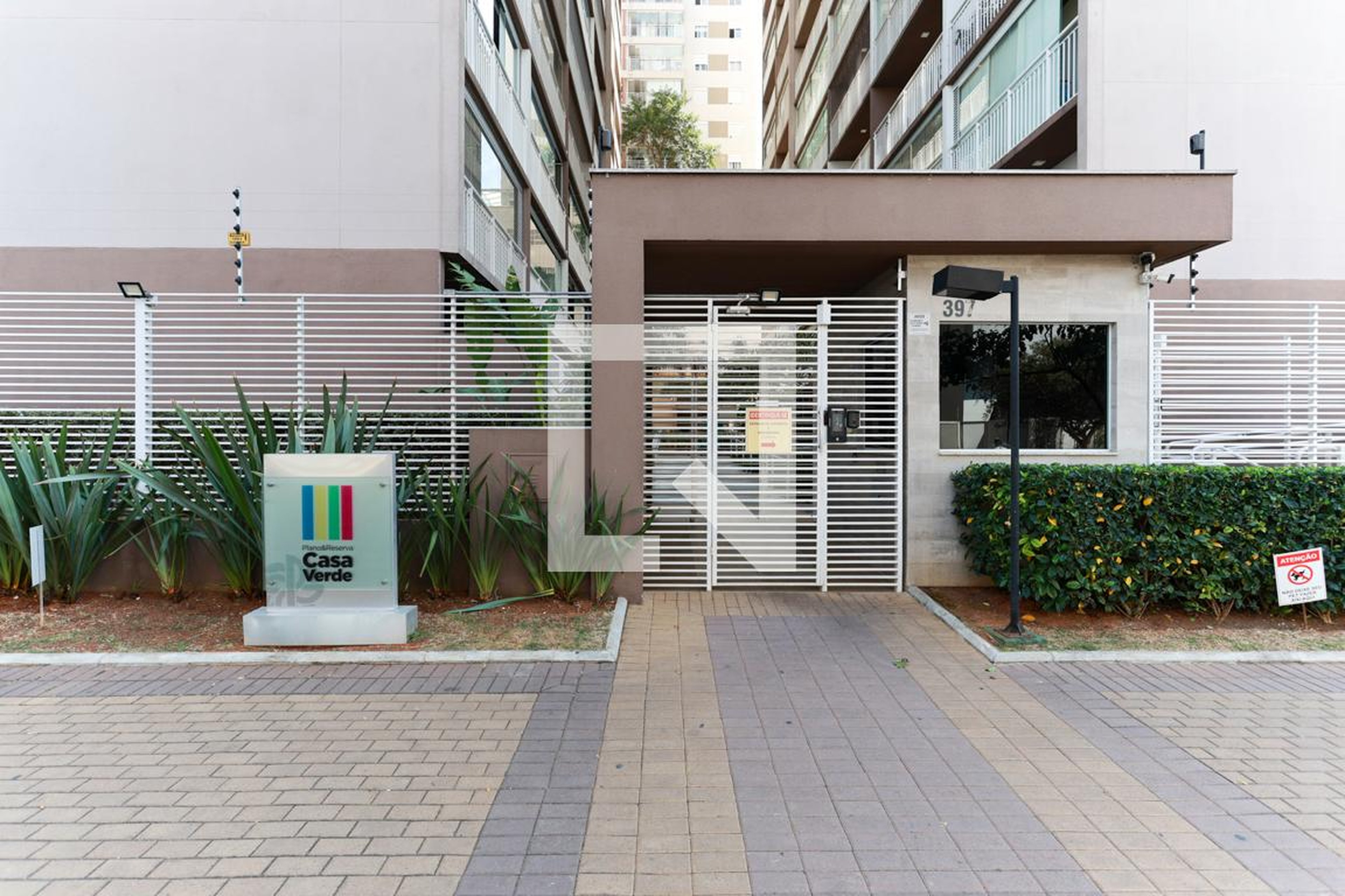 Fachada do condomínio Condomínio Plano e Reserva Casa Verde