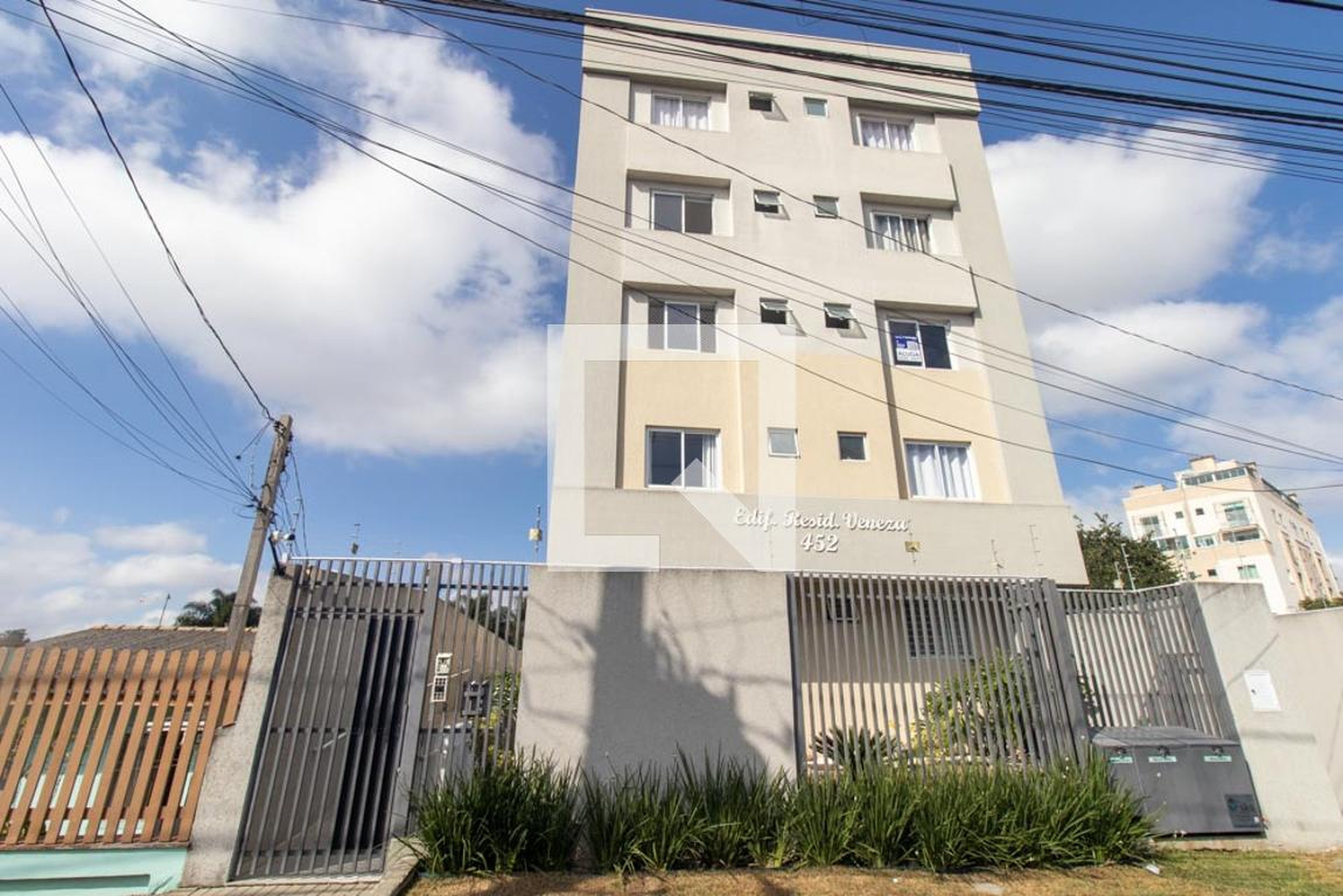 Fachada do Prédio Condomínio Edif. Residencial Veneza