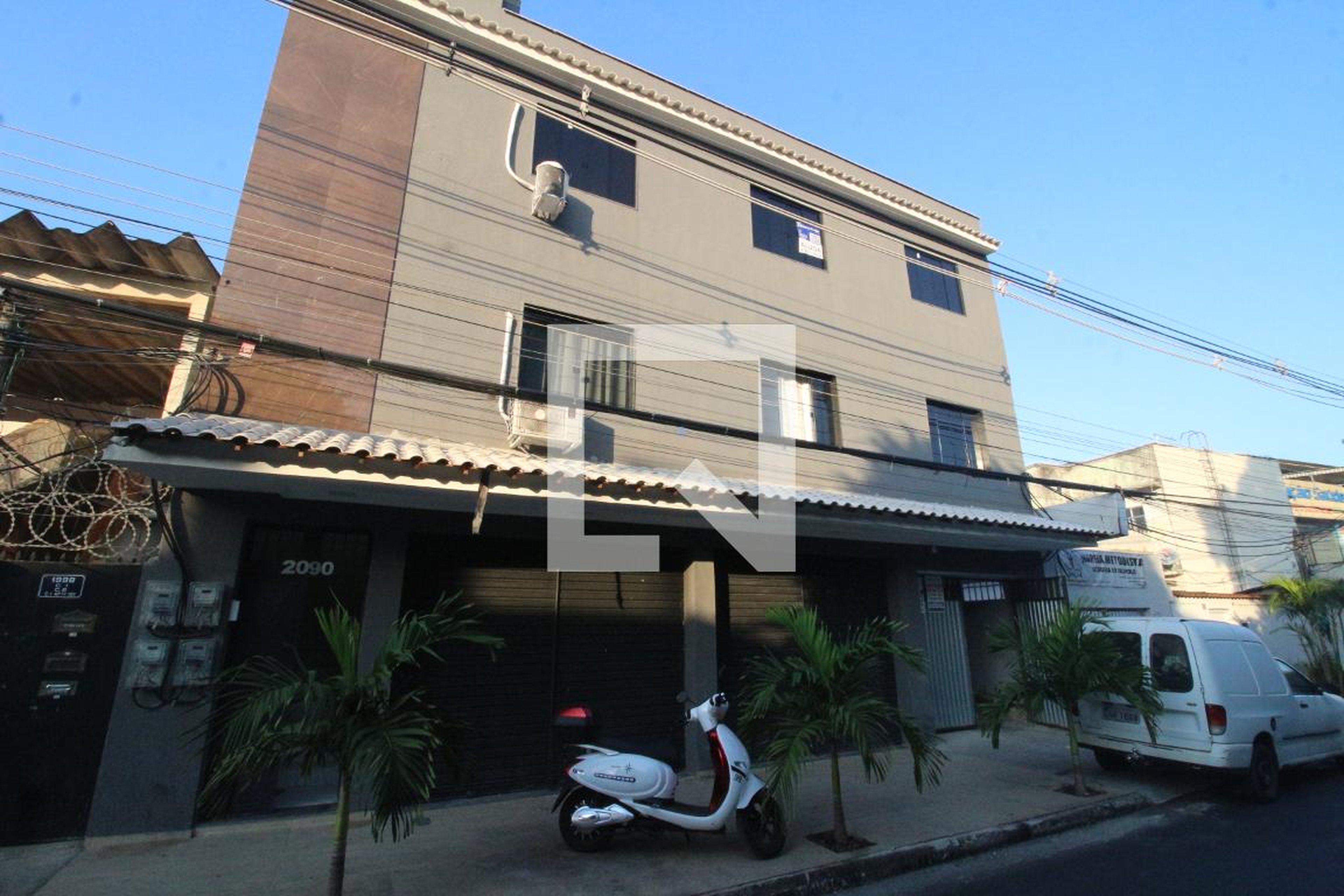 Fachada Condomínio em Avenida Beija-Flor de Nilópolis, 2090