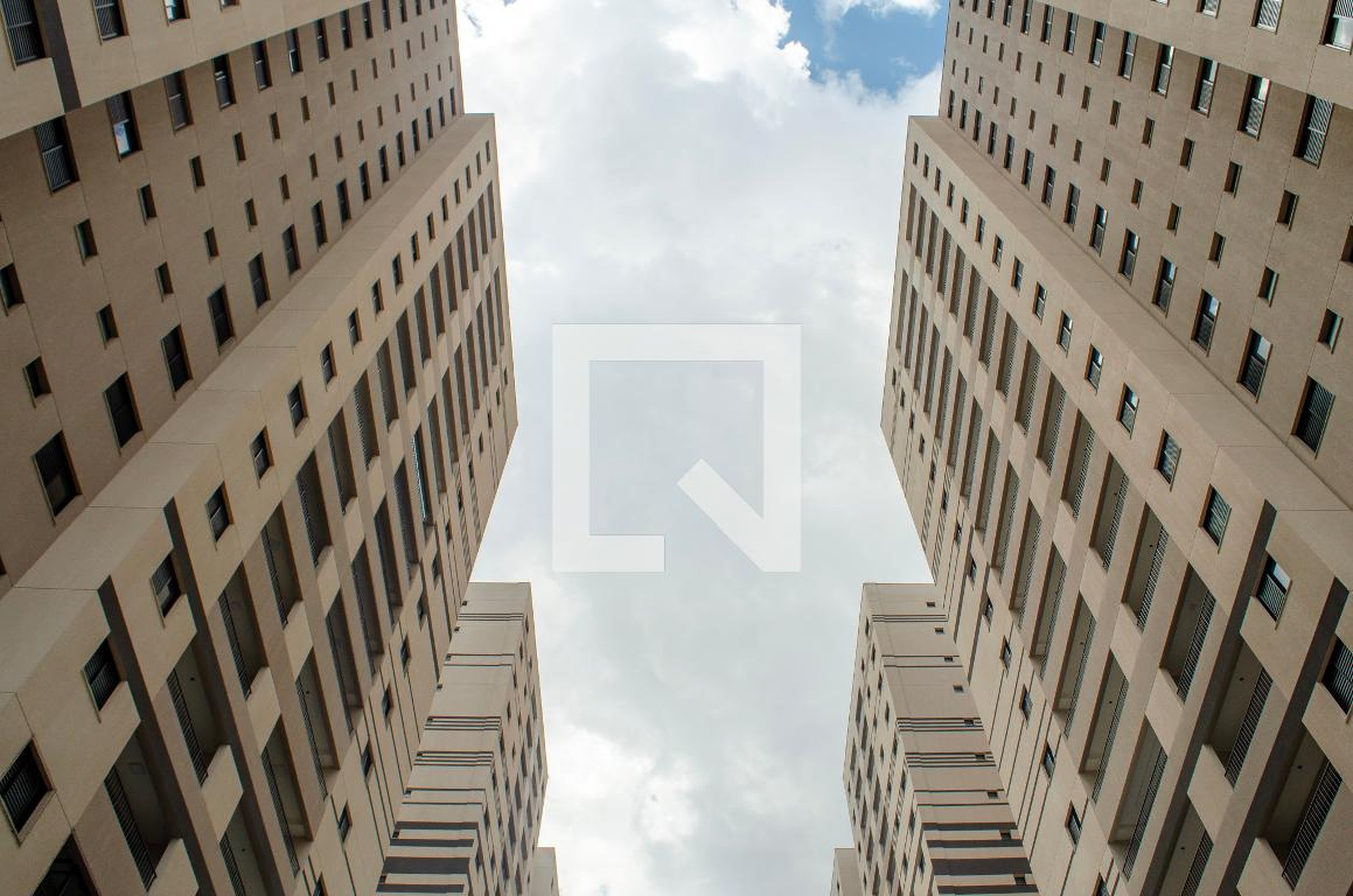 Fachada do Prédio Condomínio em Avenida Goiás, 3592