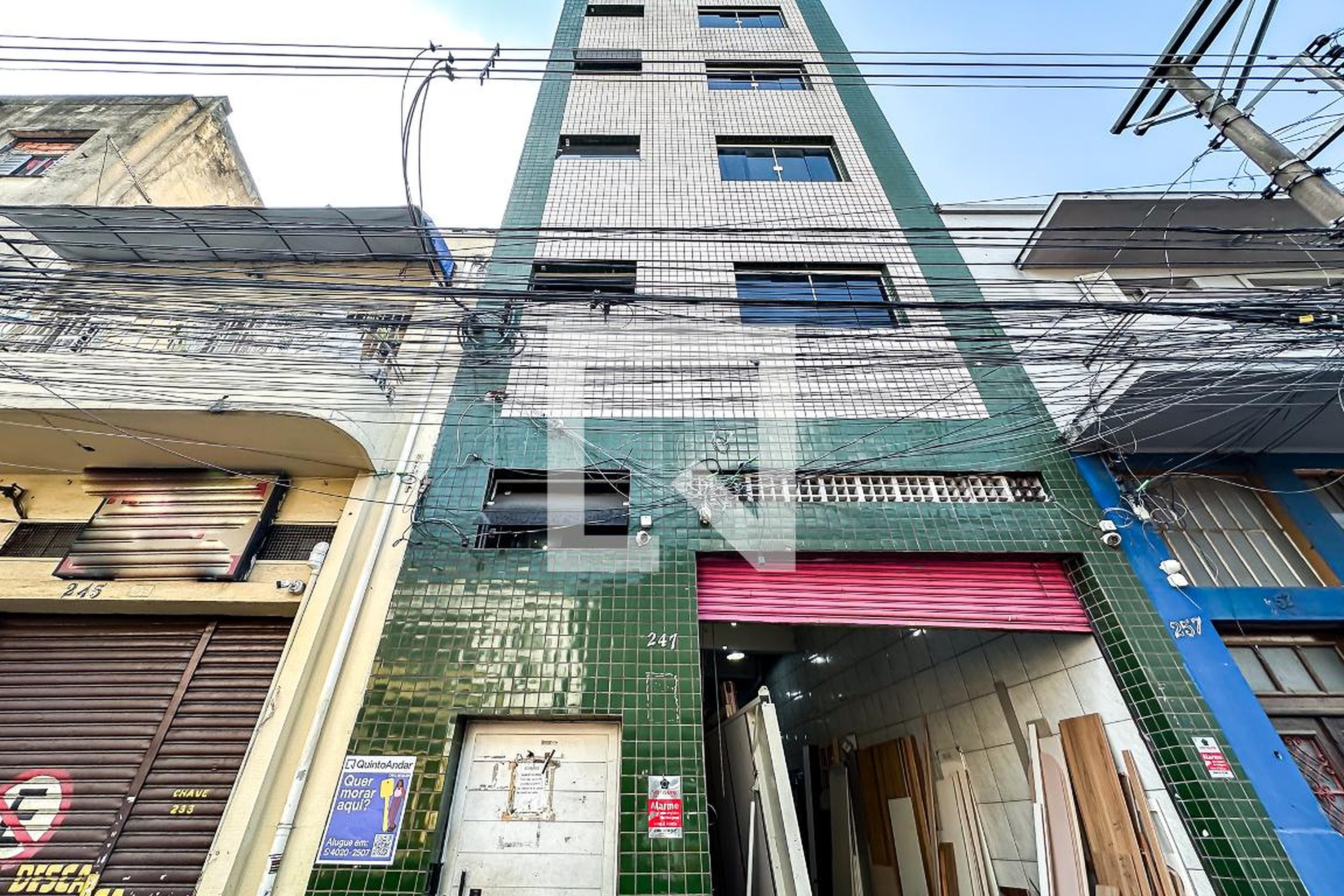 Fachada Condomínio em Rua Assunção, 247