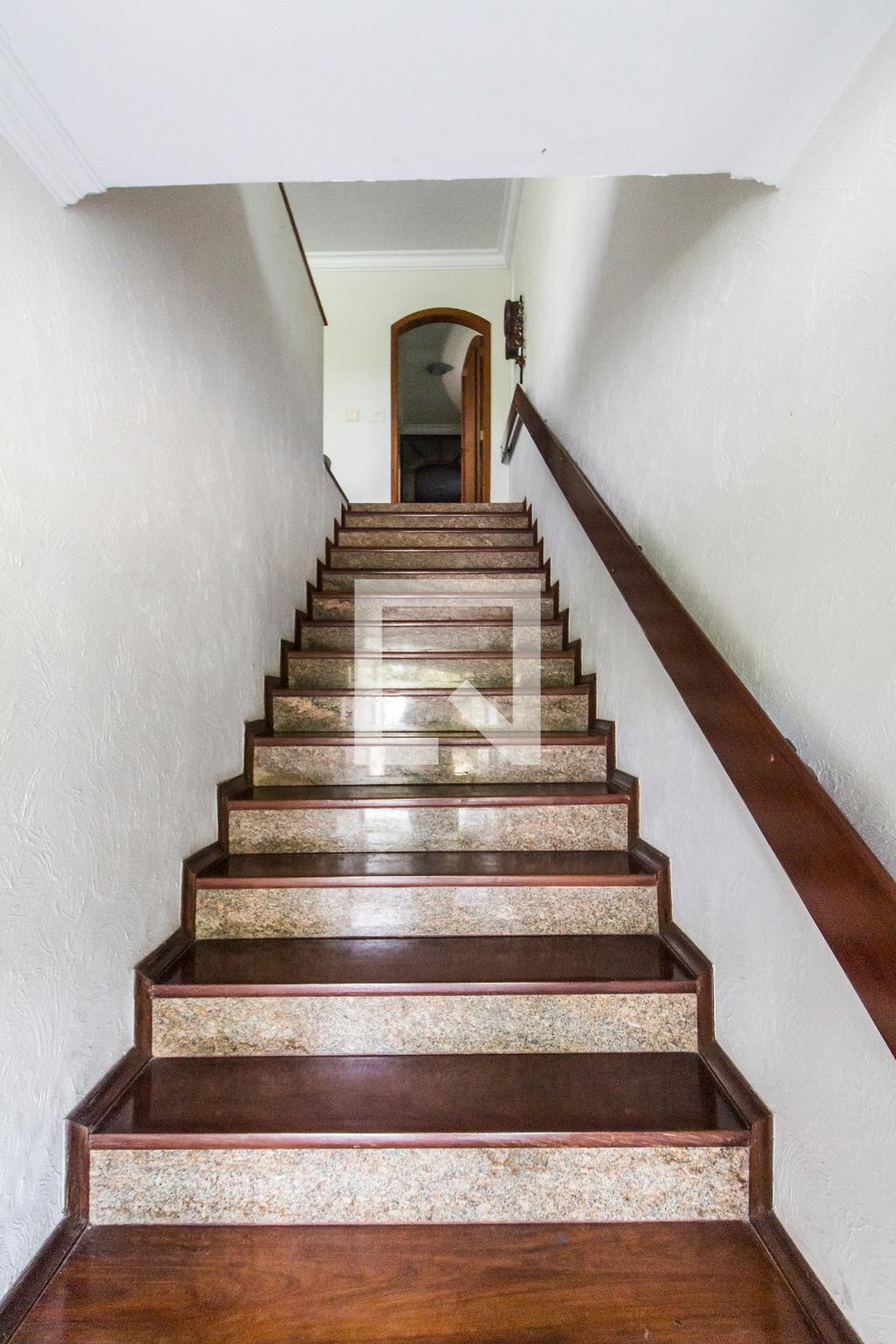 Entrada Residencial Alphaville 01