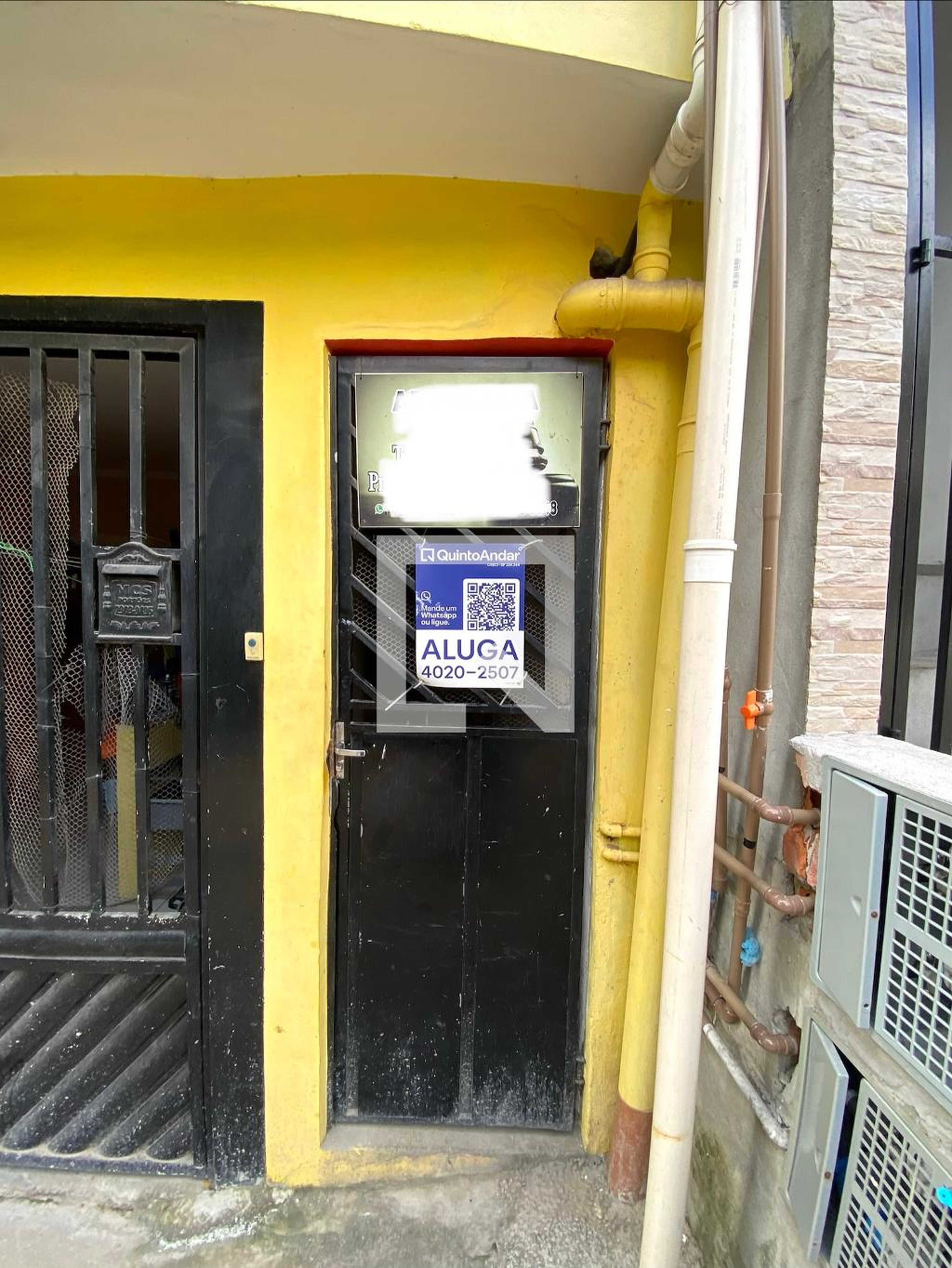 Fachada Condomínio em Travessa Jaime Frazer, 4