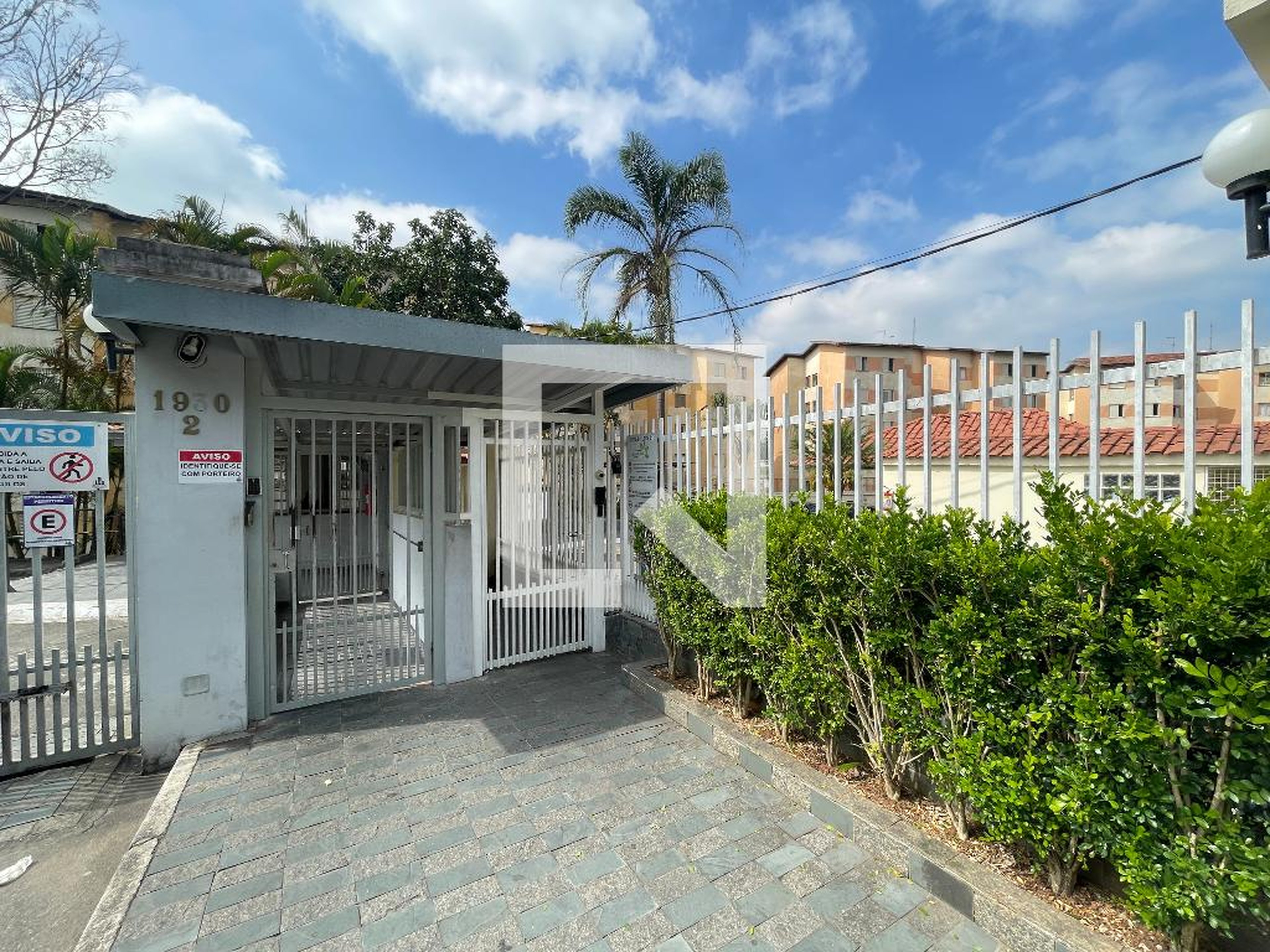 Fachada Condomínio em Estrada Velha da Olaria, 1390