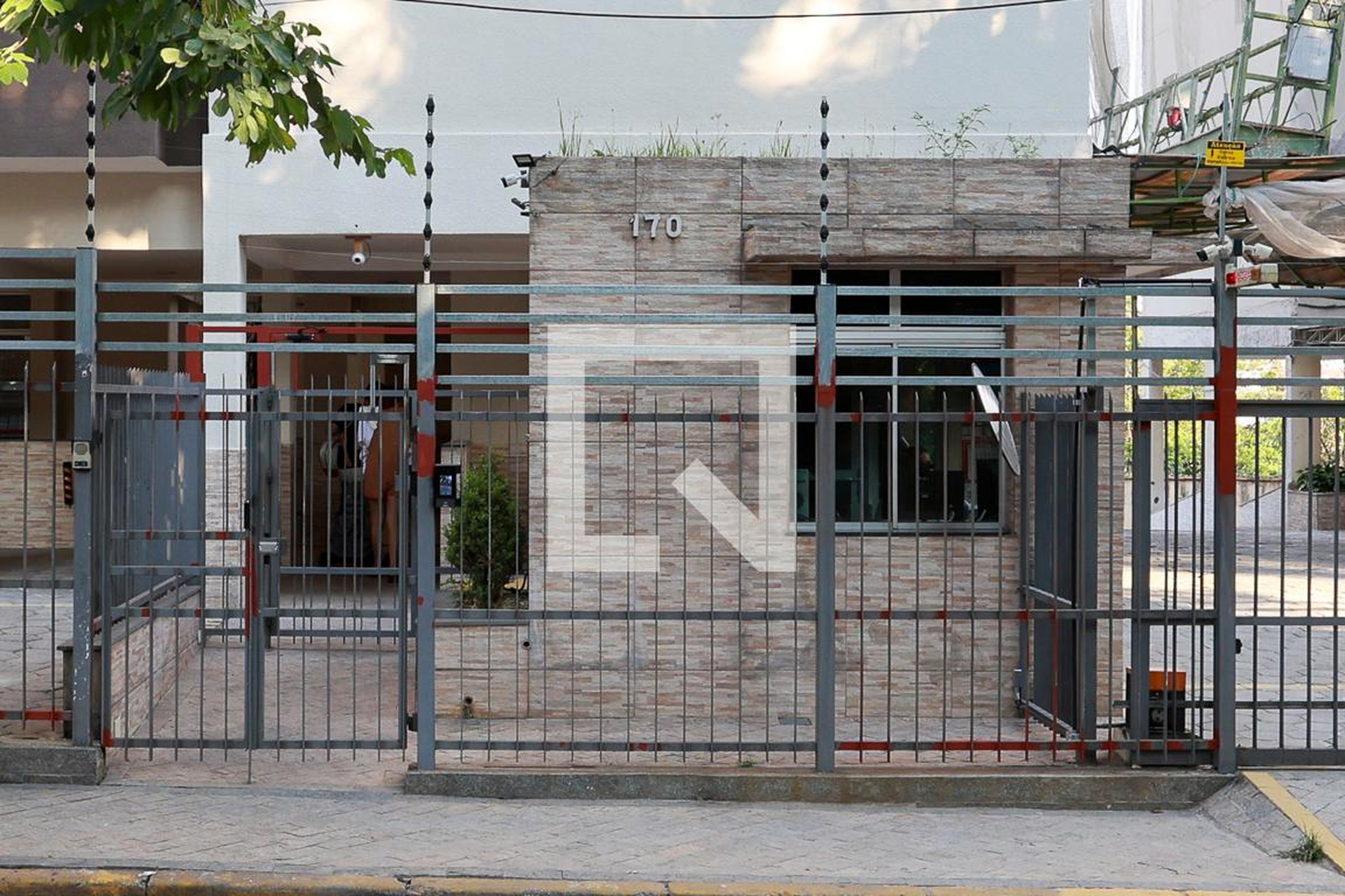 Fachada do condomínio Edifício Casa Bela