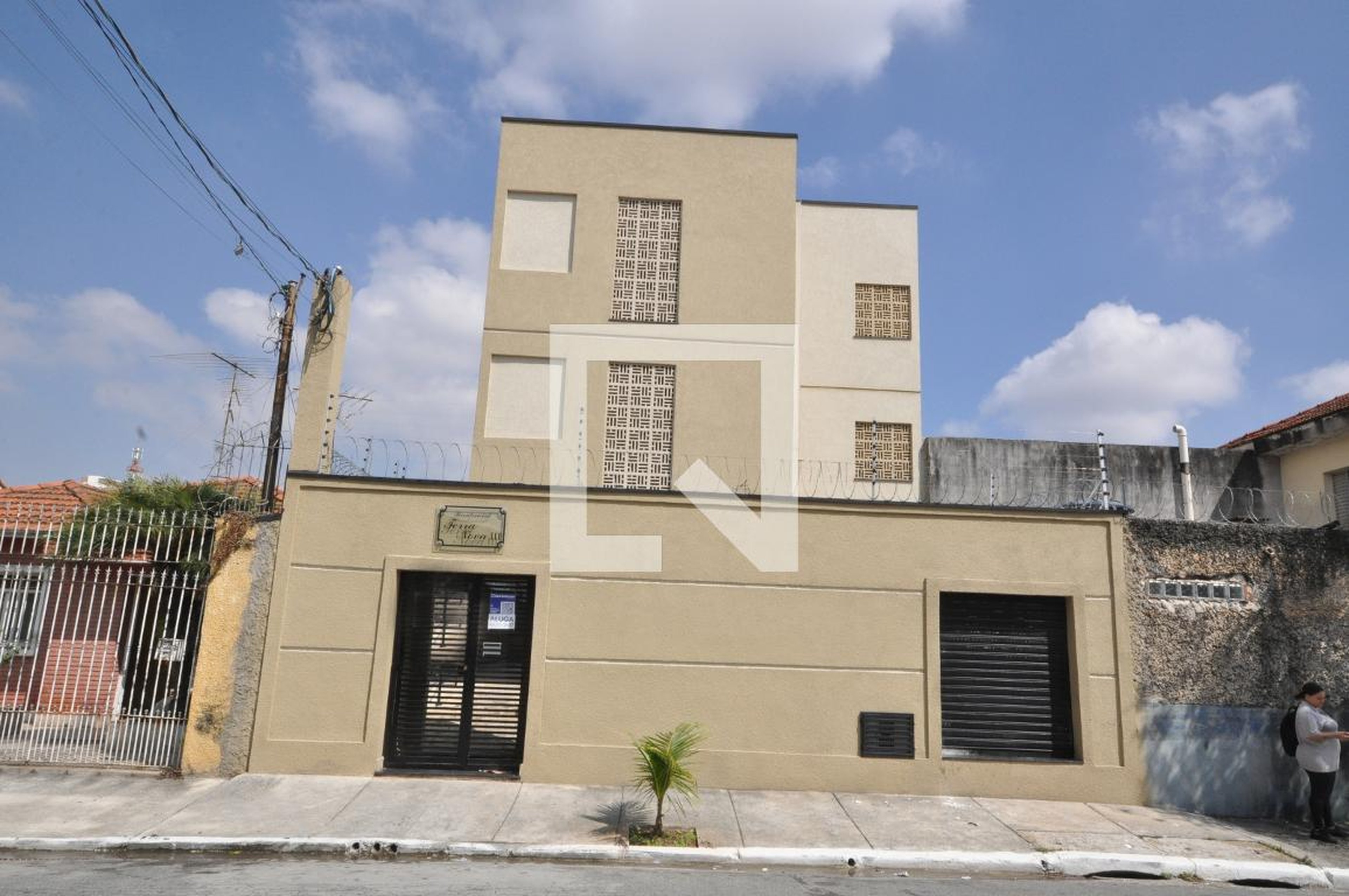 Fachada Condomínio em Rua Liliental, 181