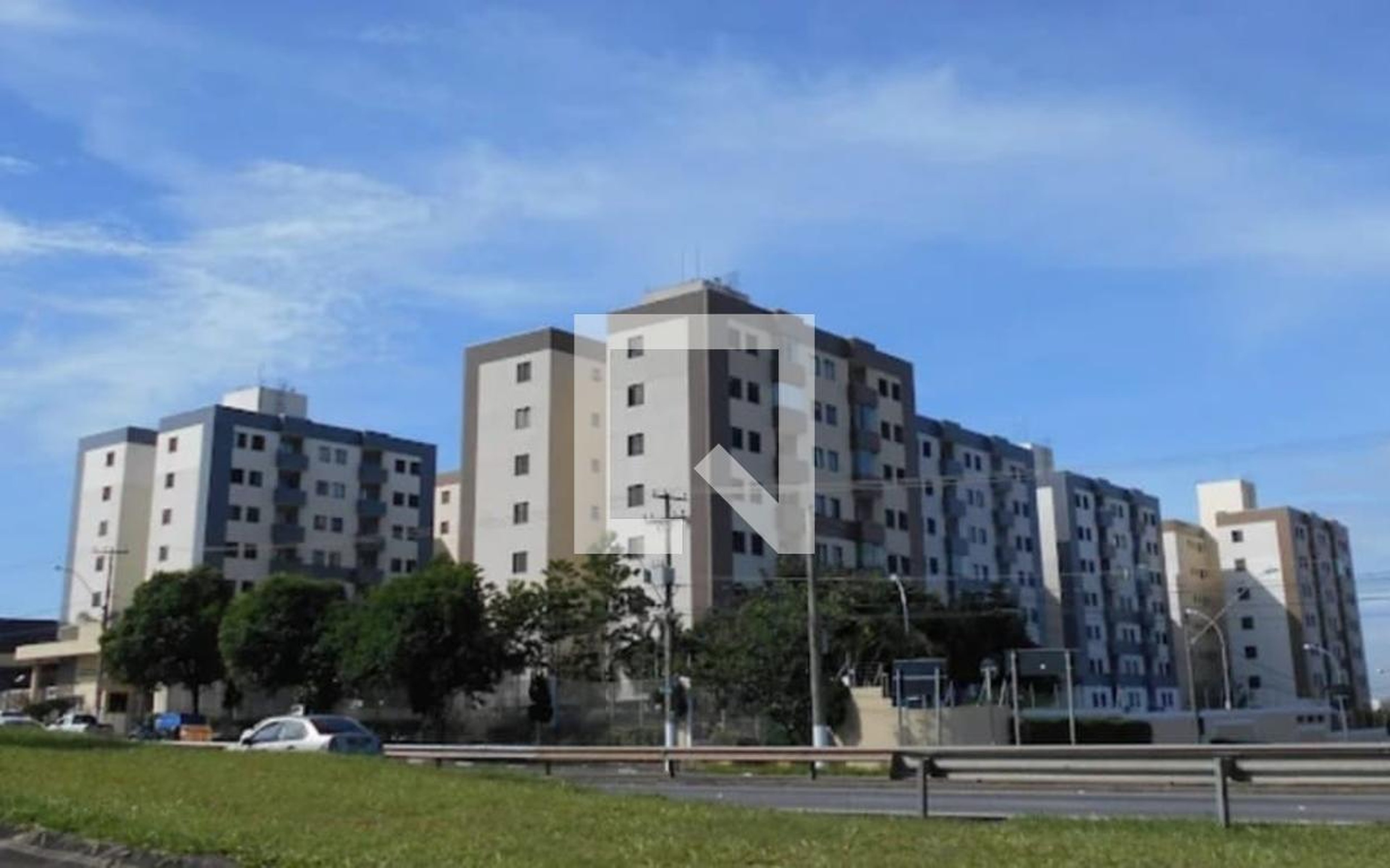 Fachada Residencial Pássaros e Flores