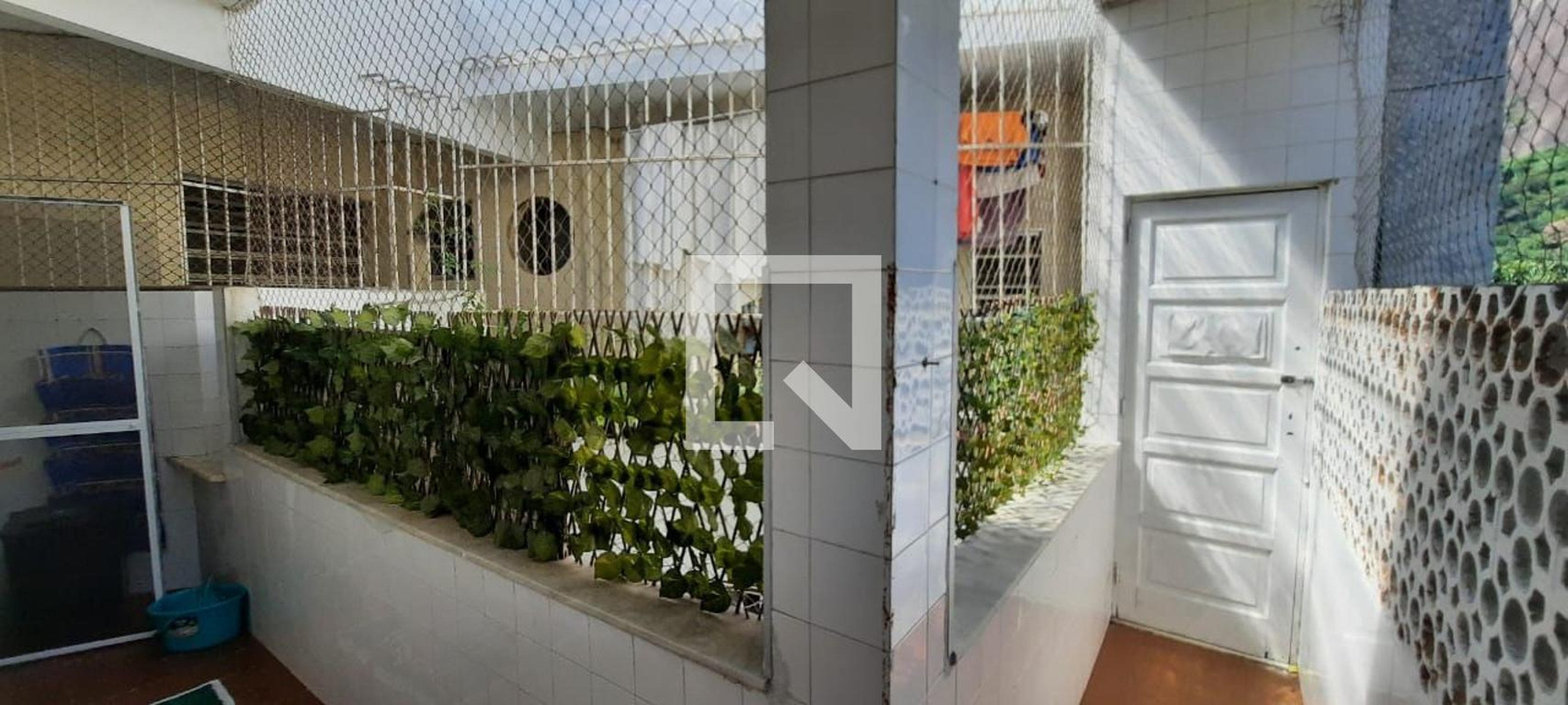 Área externa Condomínio em Rua Tobias do Amaral, 75