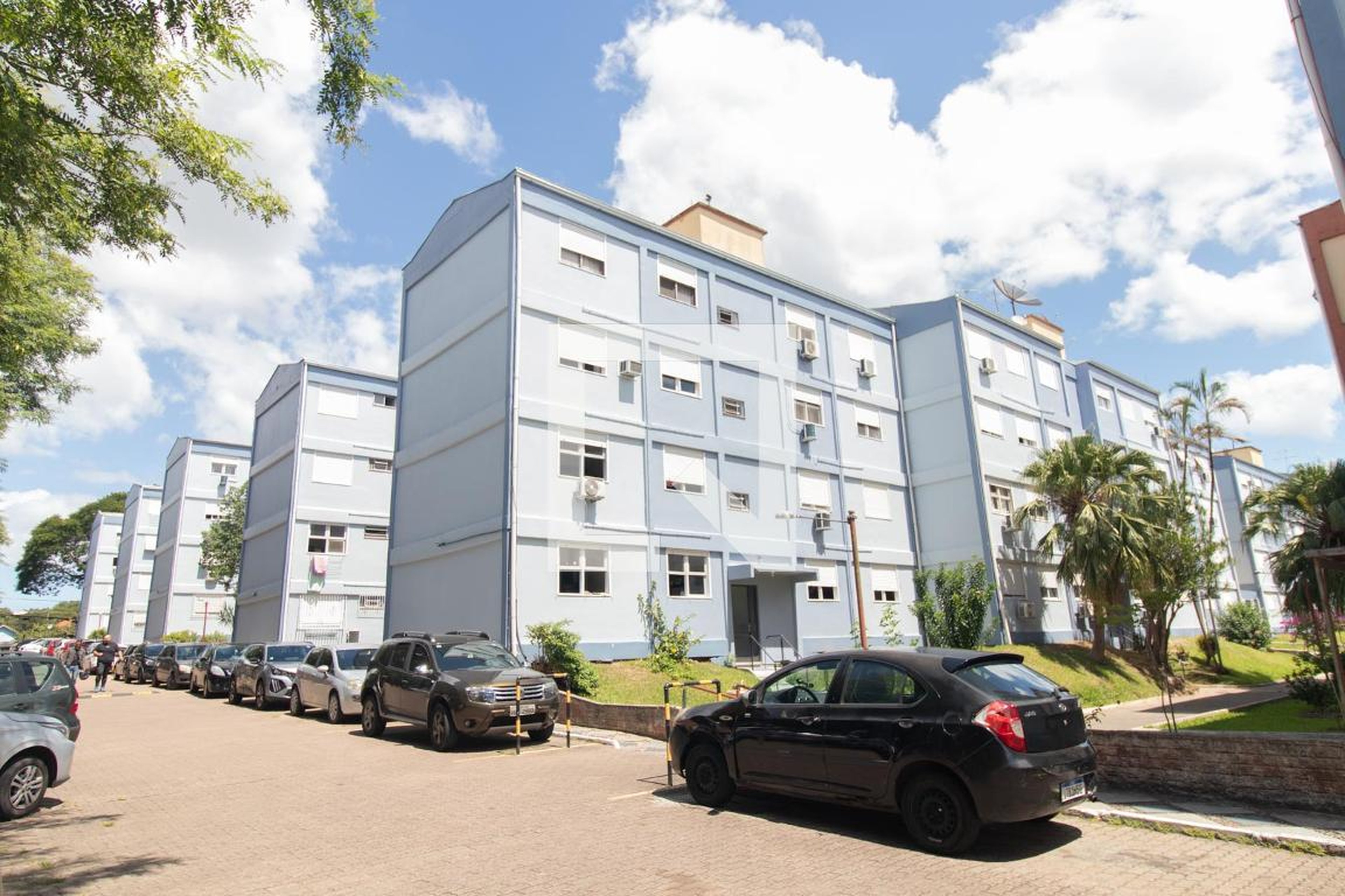 Fachada Condomínio Conjunto Habitacional Pereira Neto