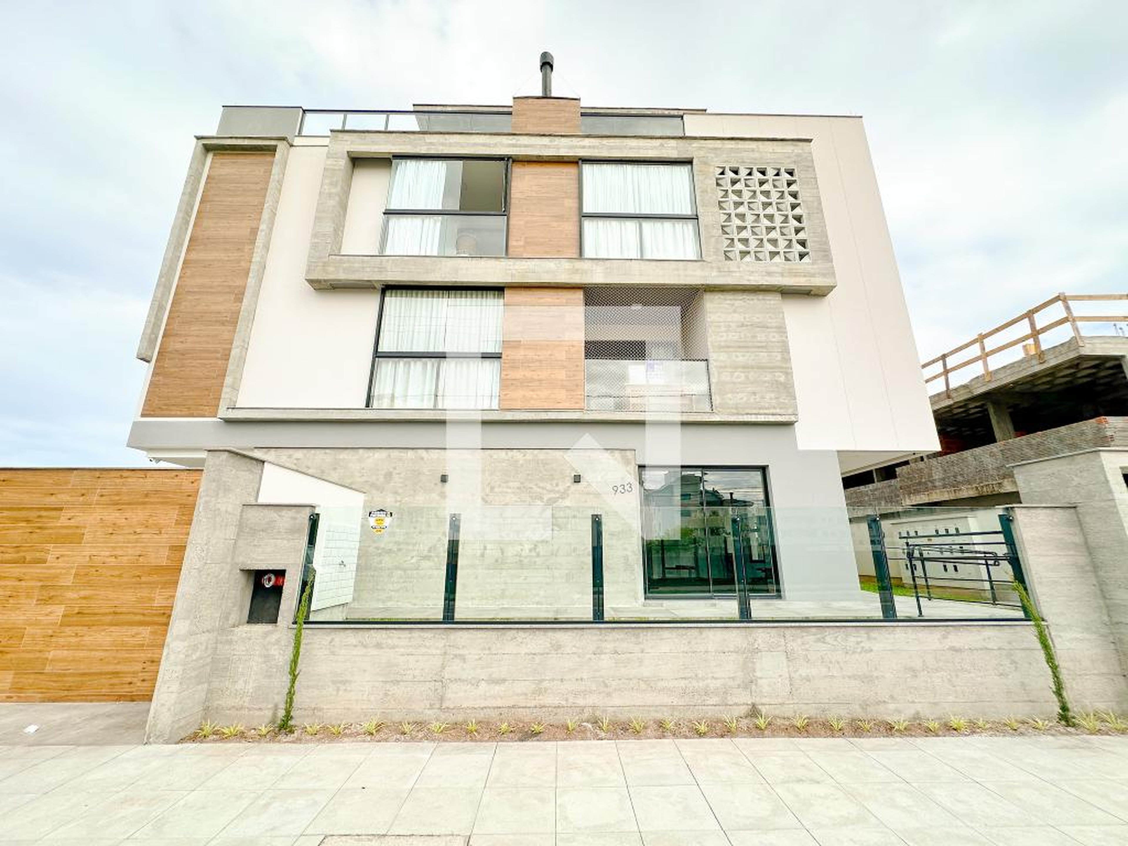 Fachada Residencial Rei Artur