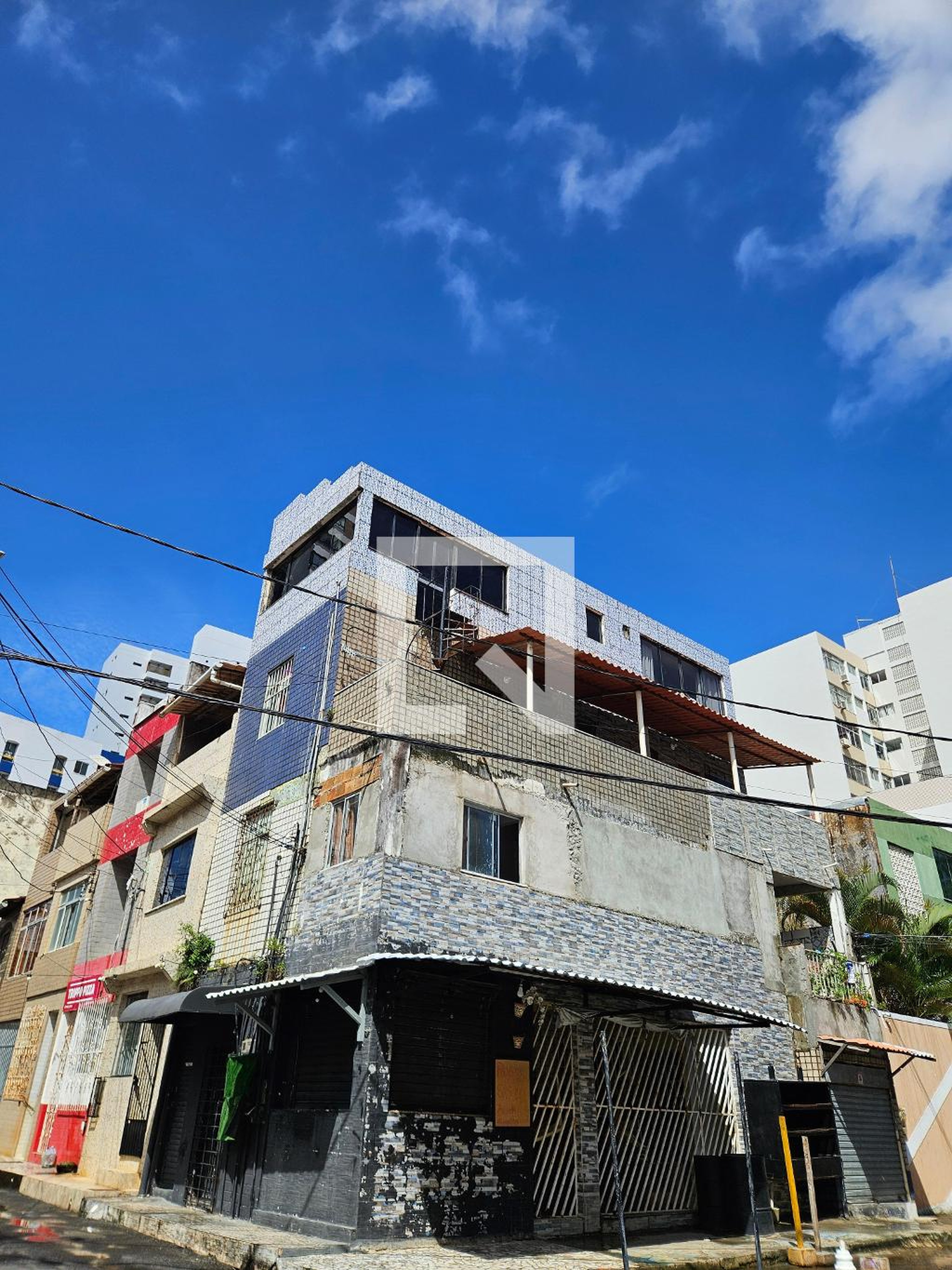 Fachada Condomínio em Rua Greenfeld, 71