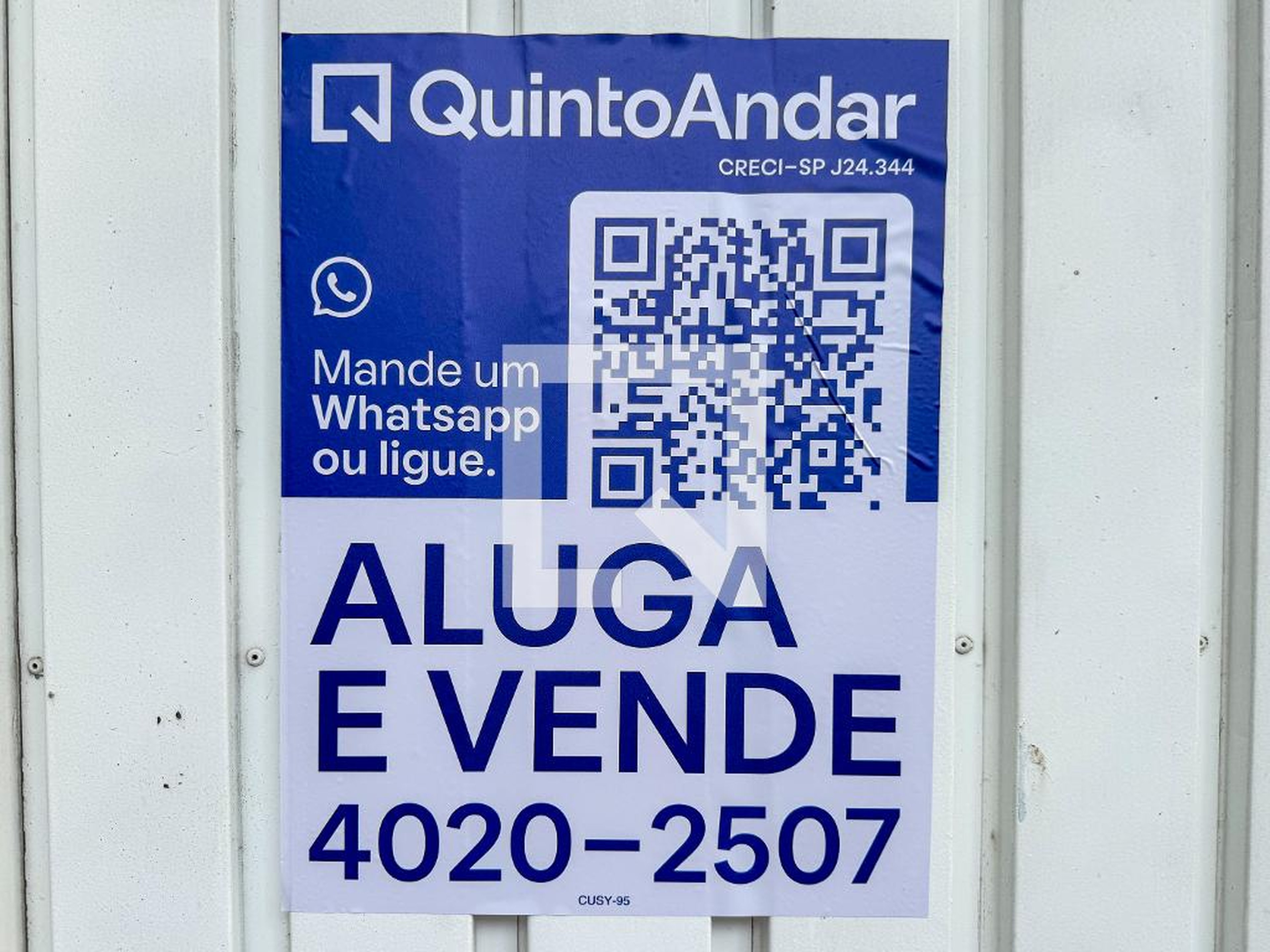 Fachada Condomínio em Rua Croácia, 80