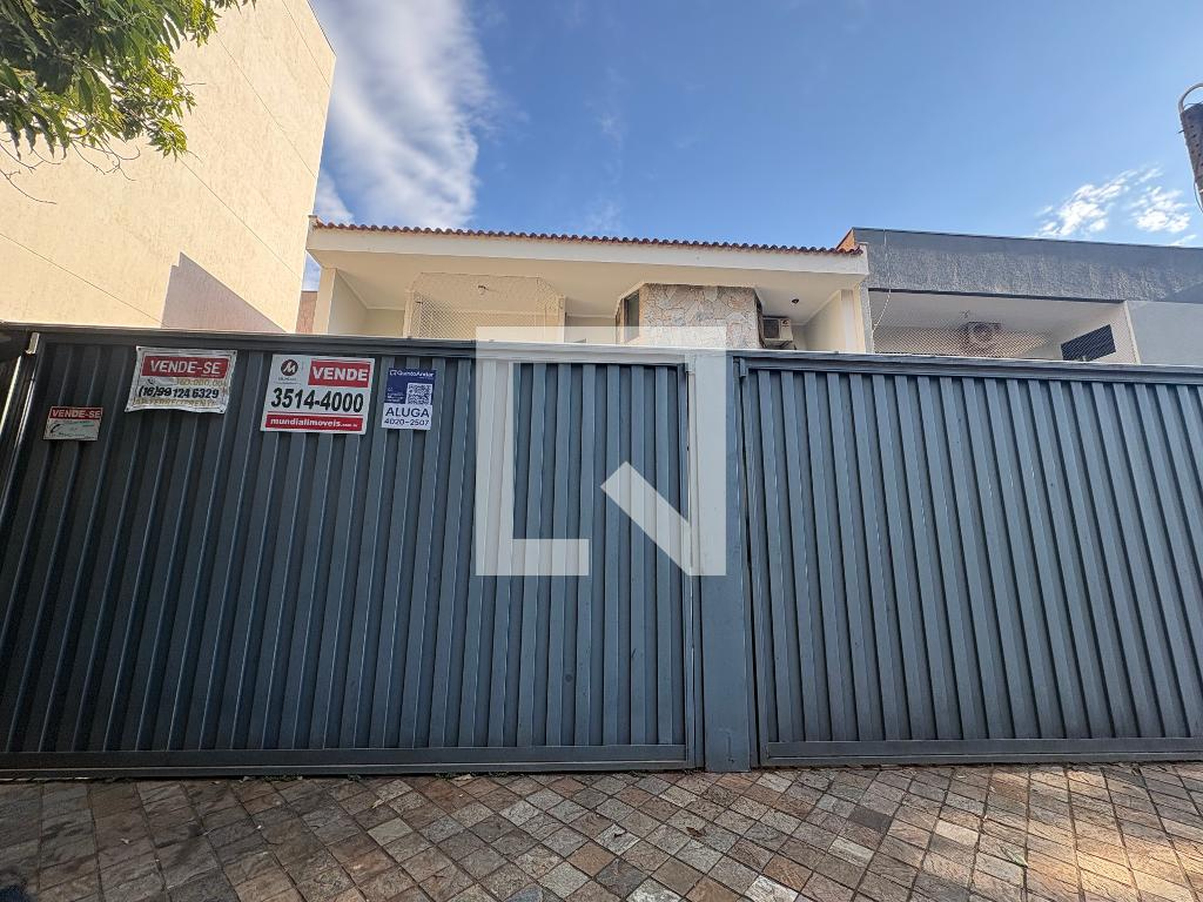 Fachada Condomínio Caixe