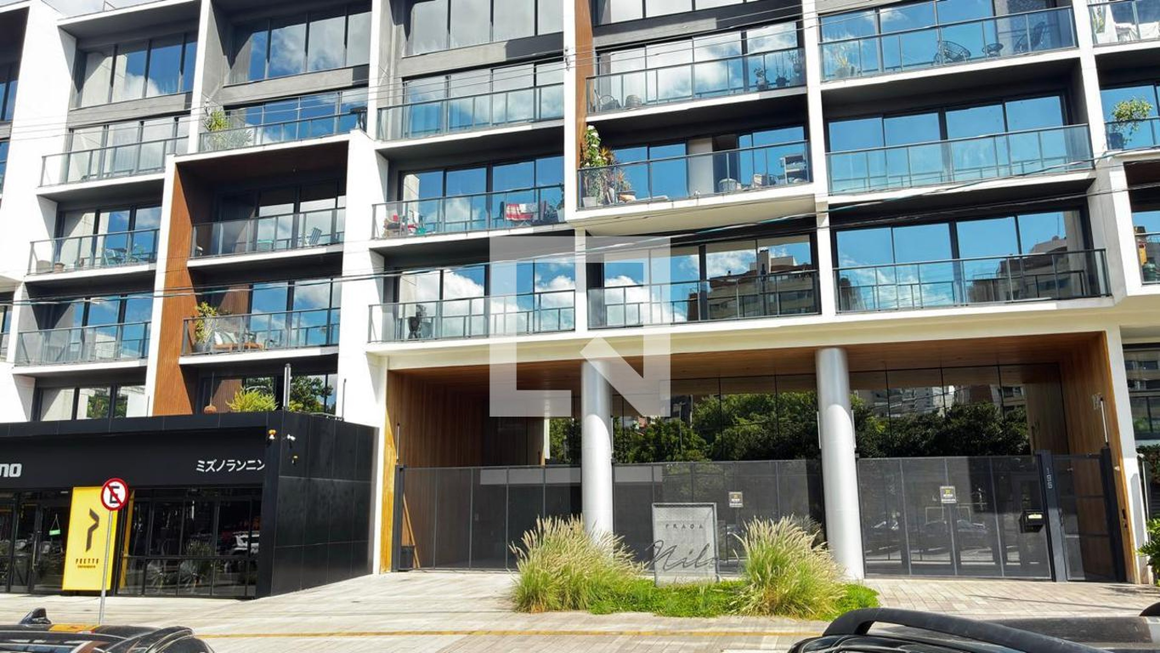 Fachada Edifício Praça Nilo