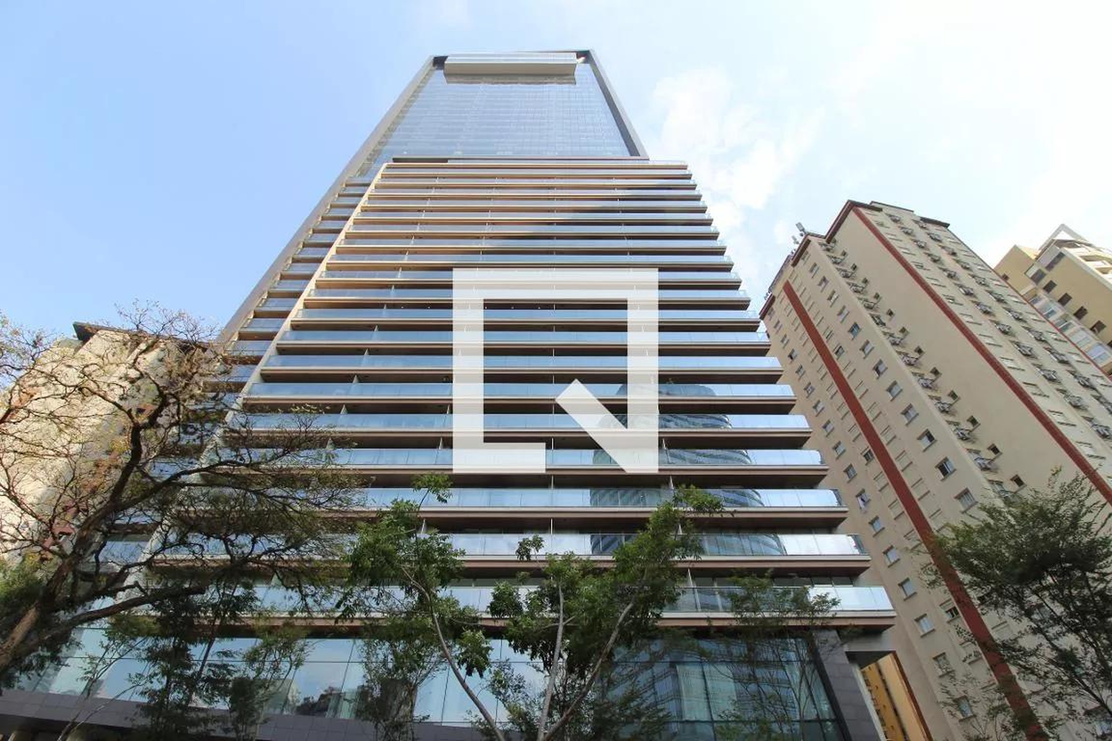 Fachada do Prédio Condomínio W Residences São Paulo