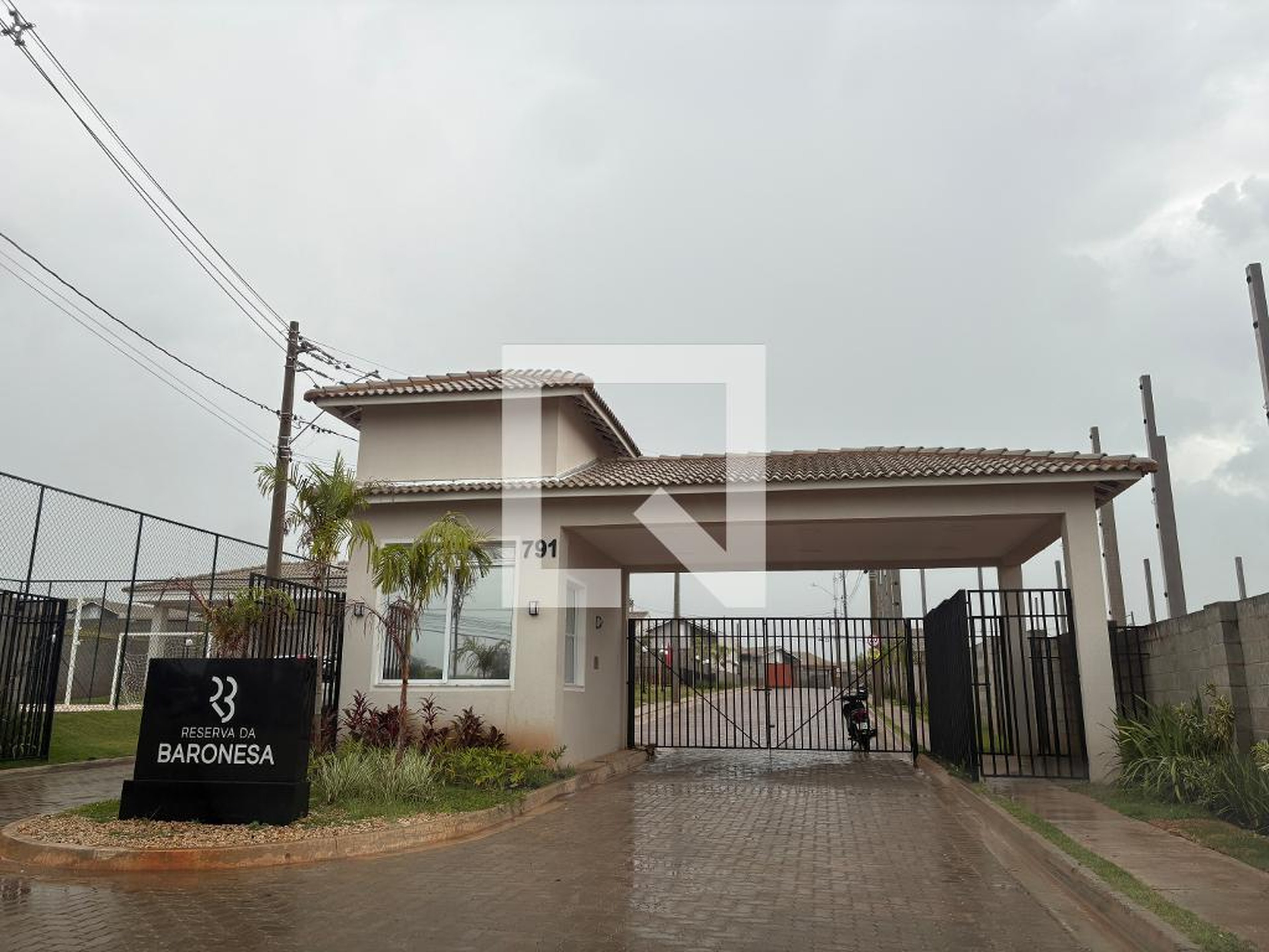 Fachada Condomínio Baronesa