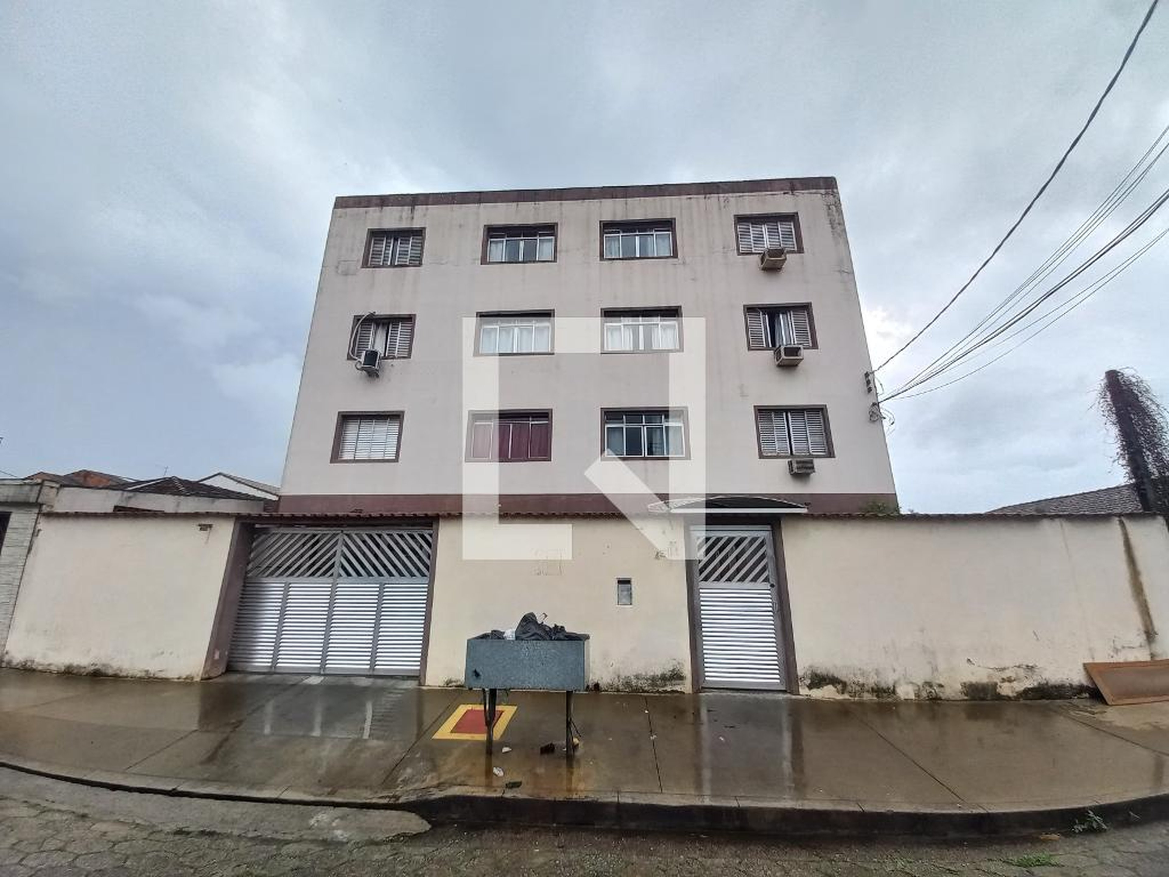 Fachada do Prédio Condomínio em Rua Antero de Moura, 830