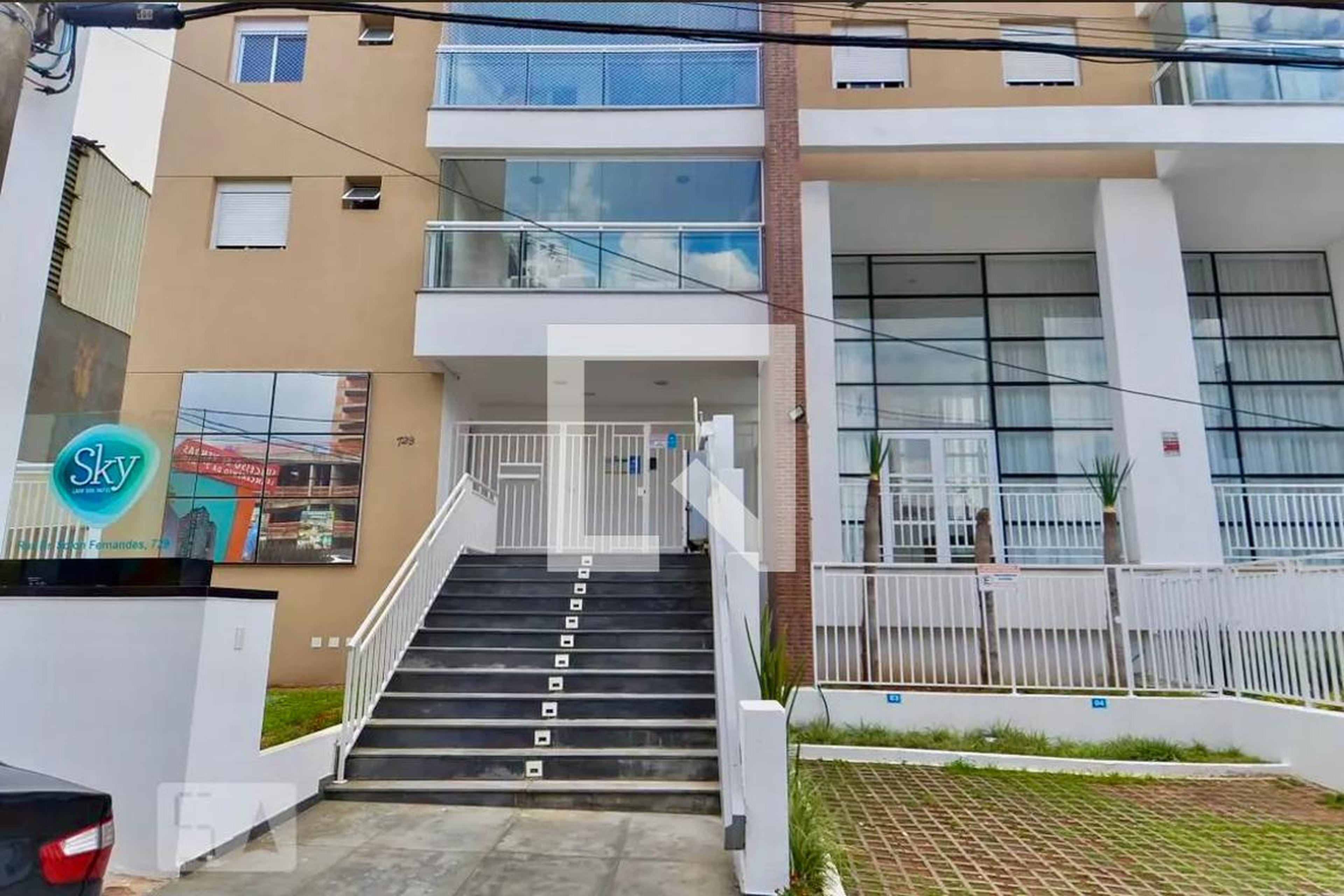 Fachada do Prédio Condomínio Sky Lago dos Patos