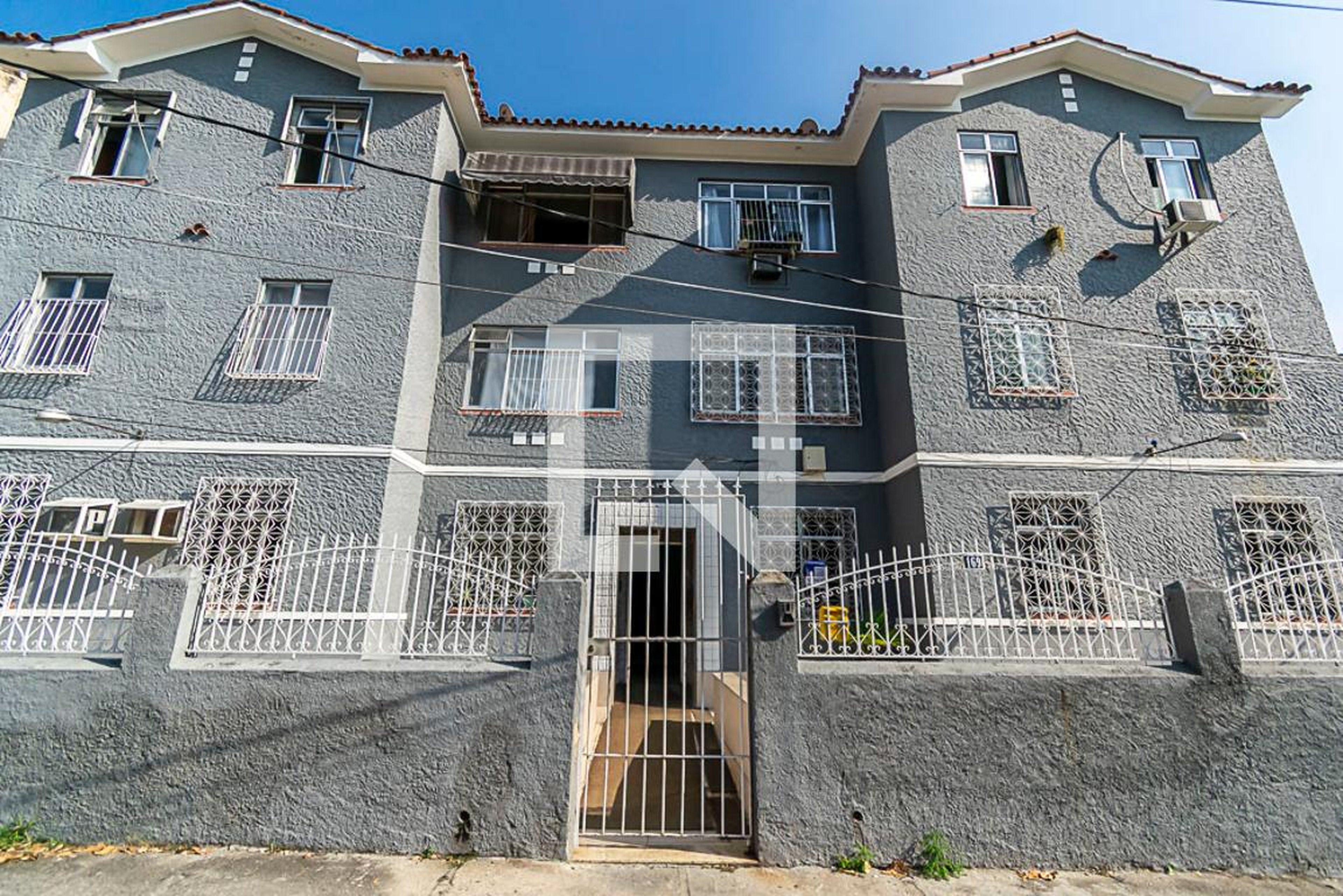Fachada do Prédio Condomínio em Avenida Meriti, 169