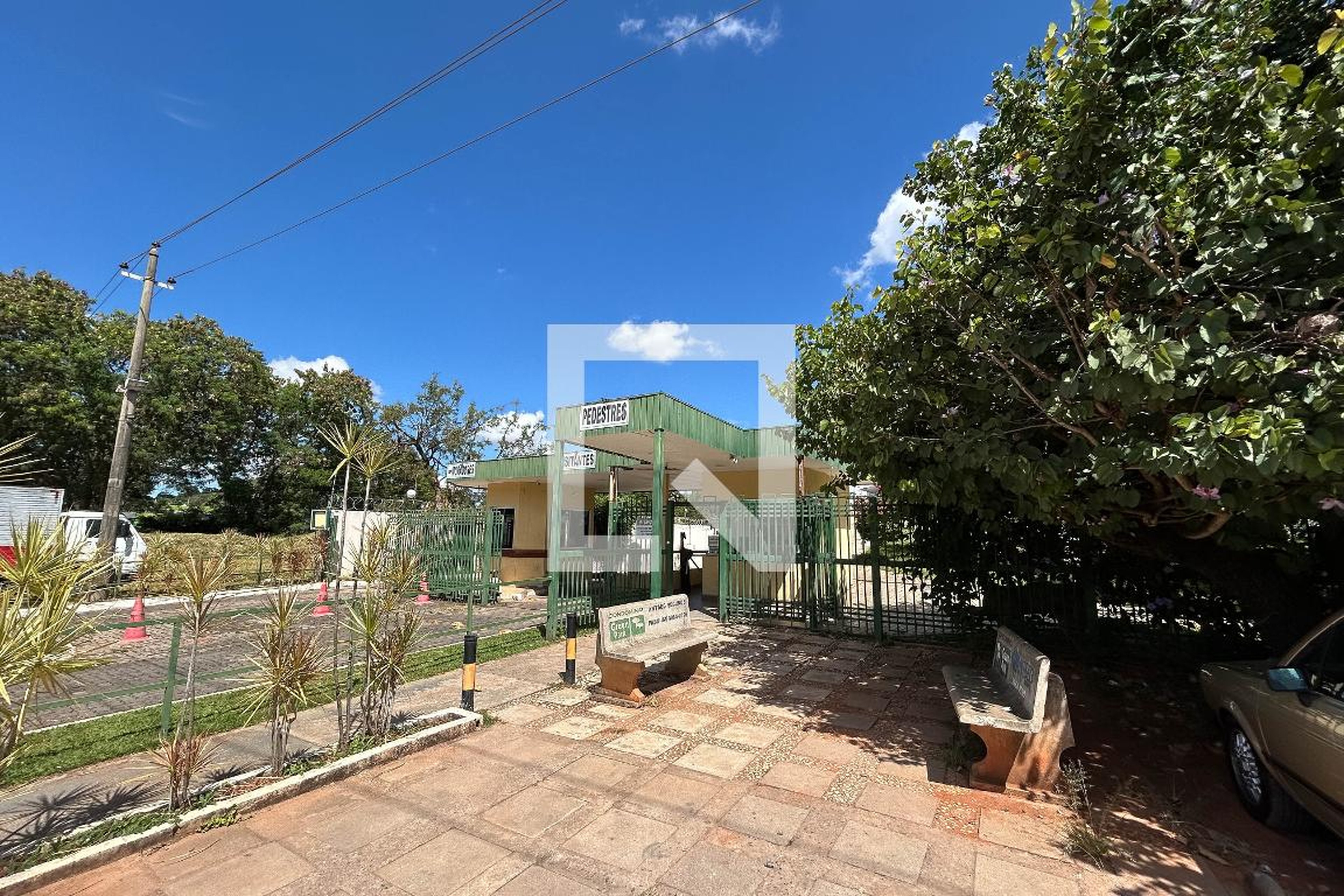 Fachada Condomínio em SGAN 911, 209