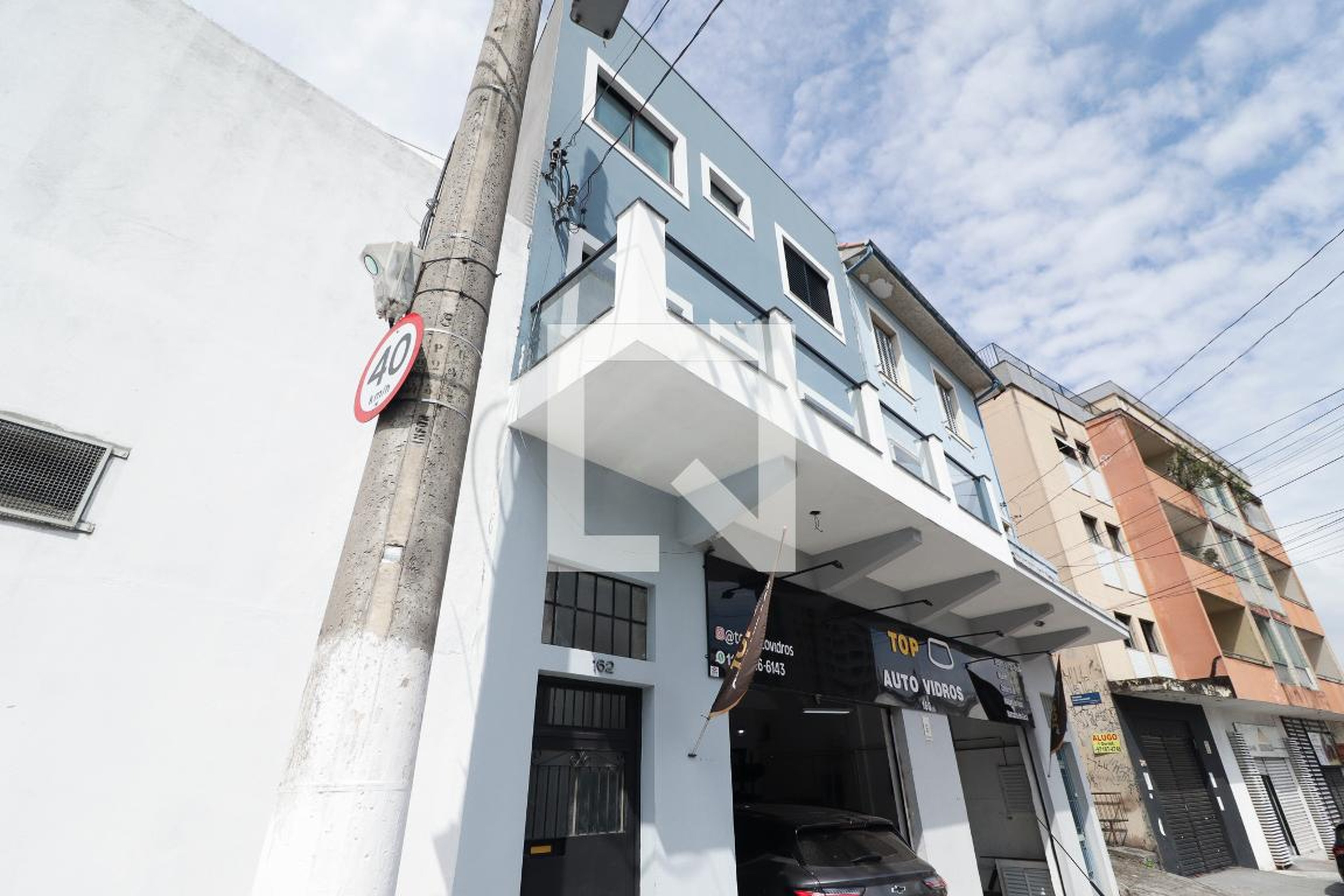 Fachada Condomínio em Avenida Água Fria, 162