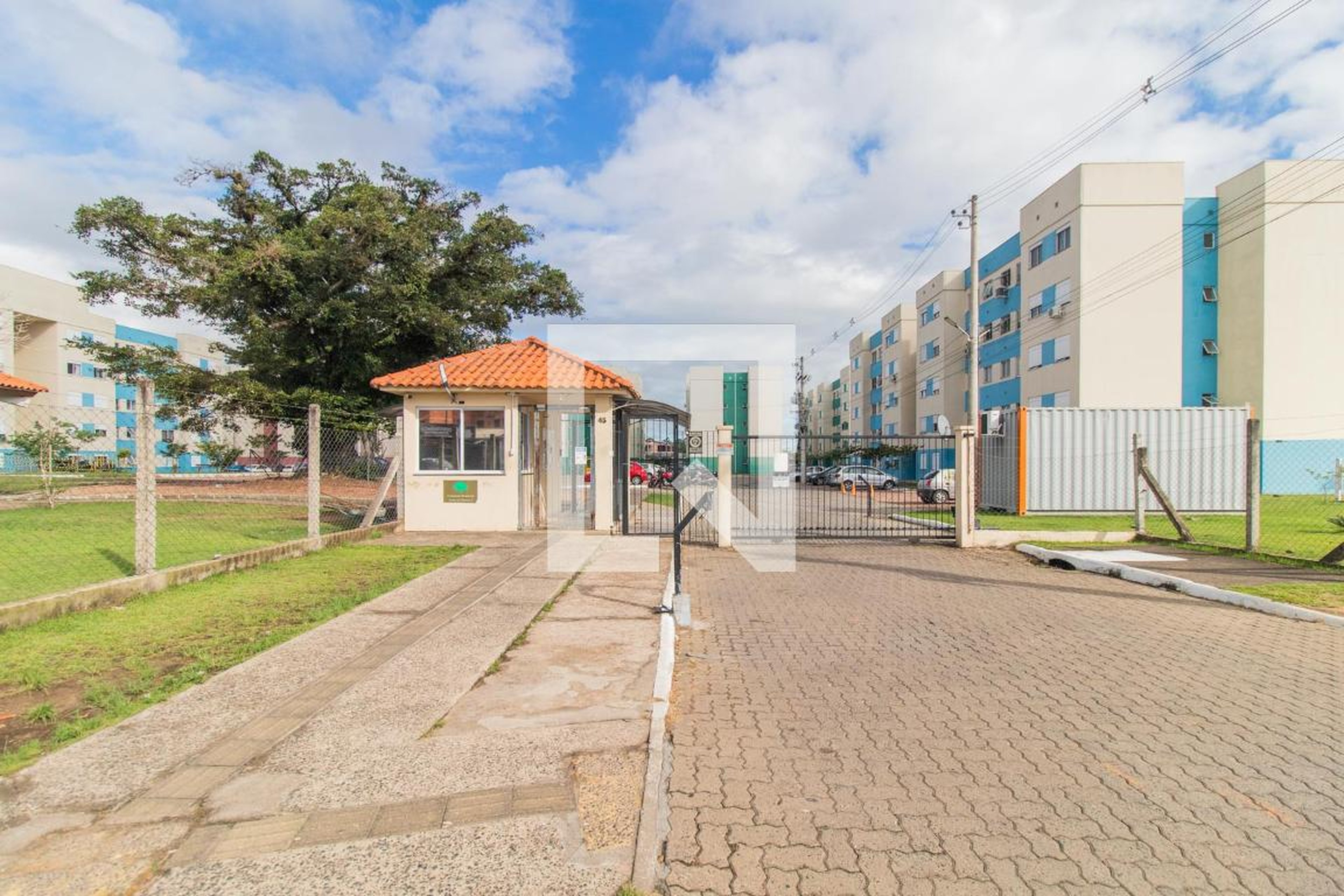 Fachada Condomínio Jardim das Figueiras II