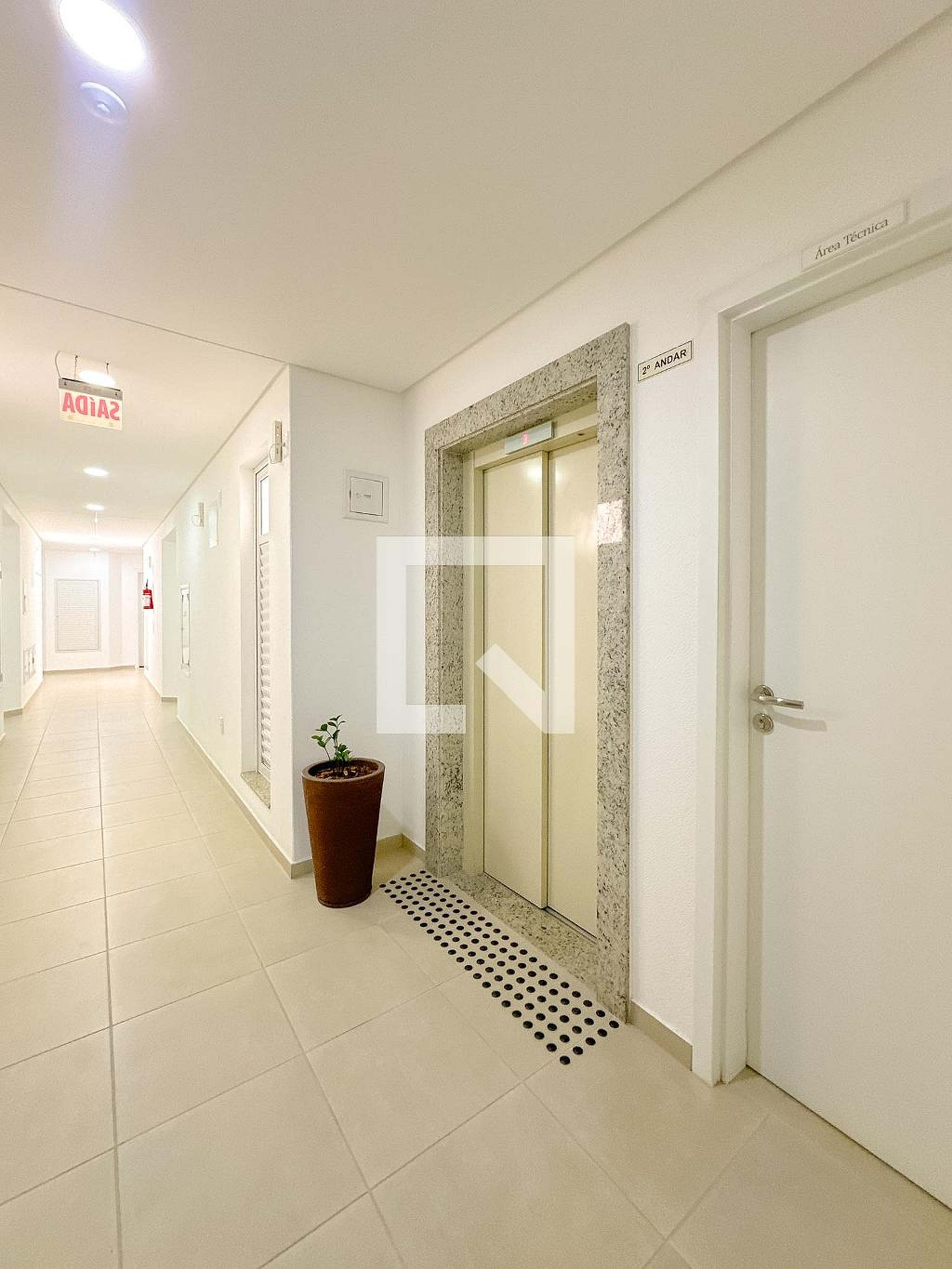 Hall social - Olga Becker
