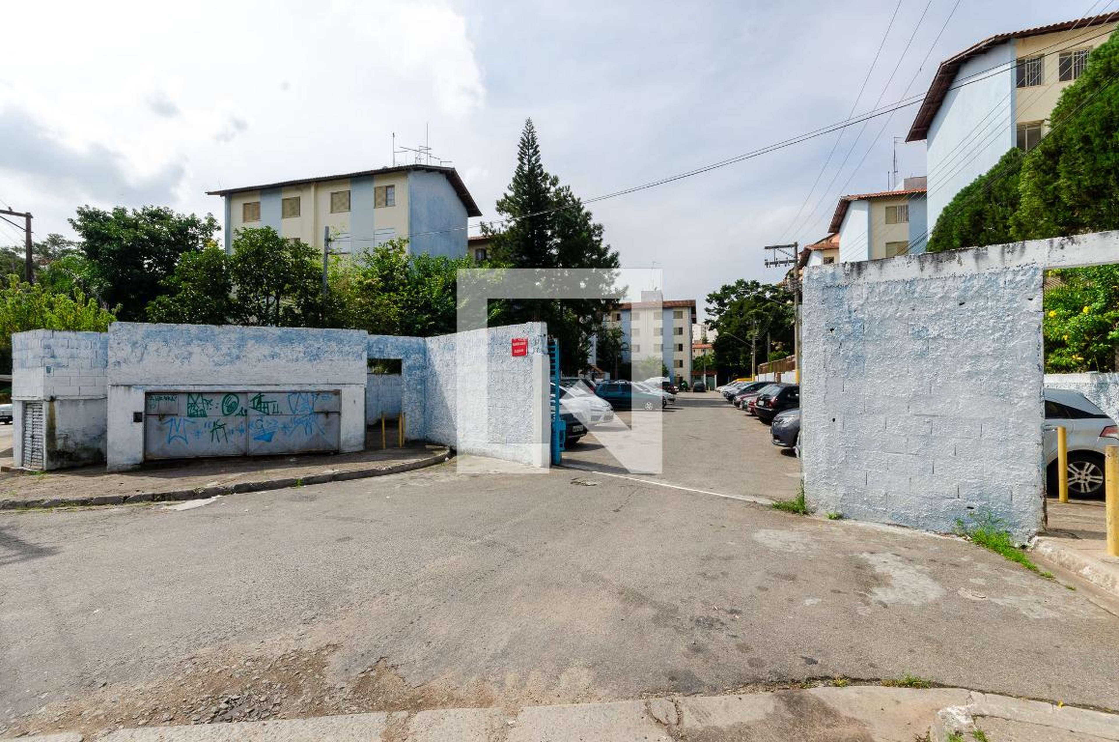 Fachada Condomínio Cdhu