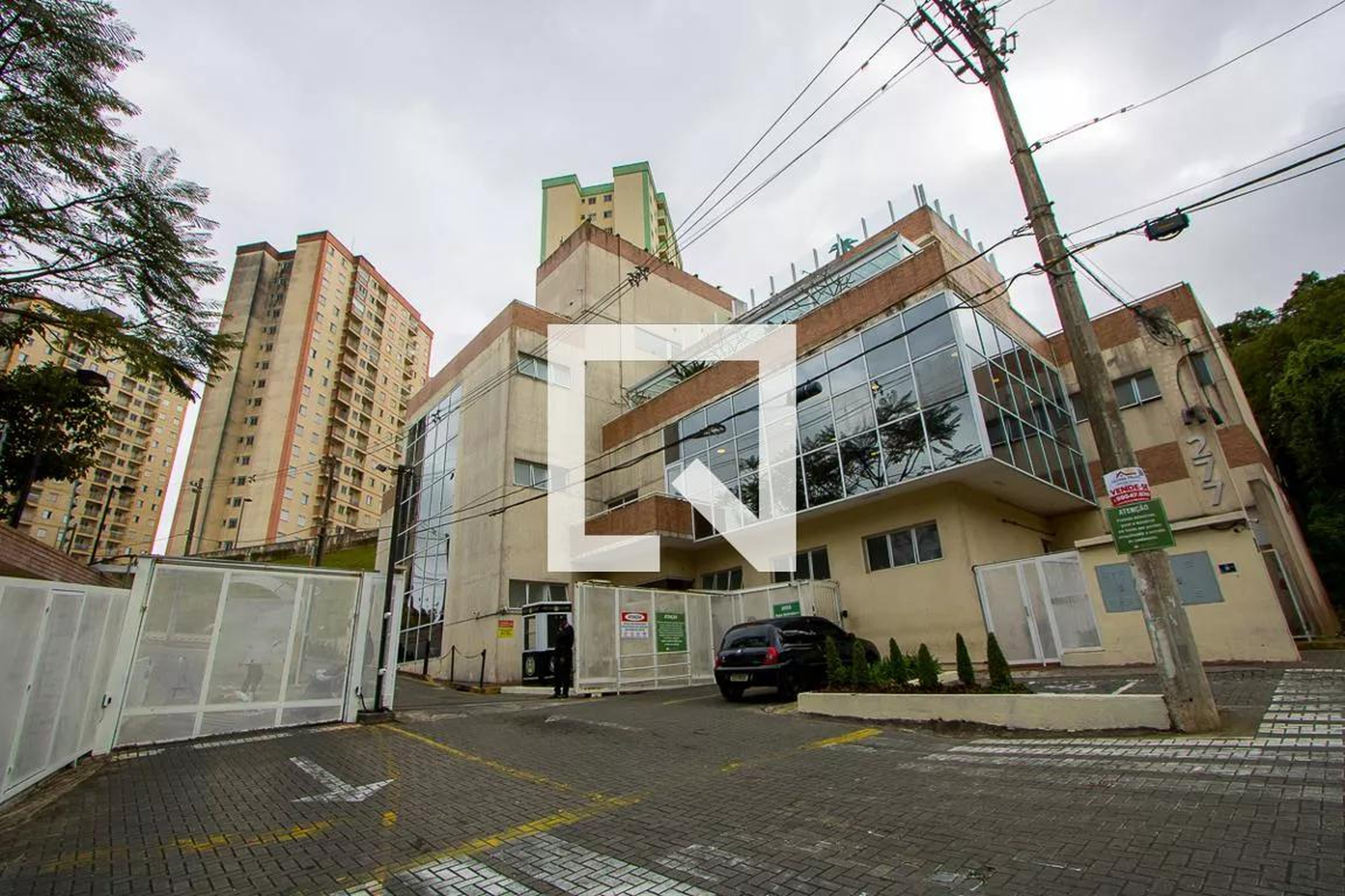 Fachada do condomínio Condomínio Figueiras