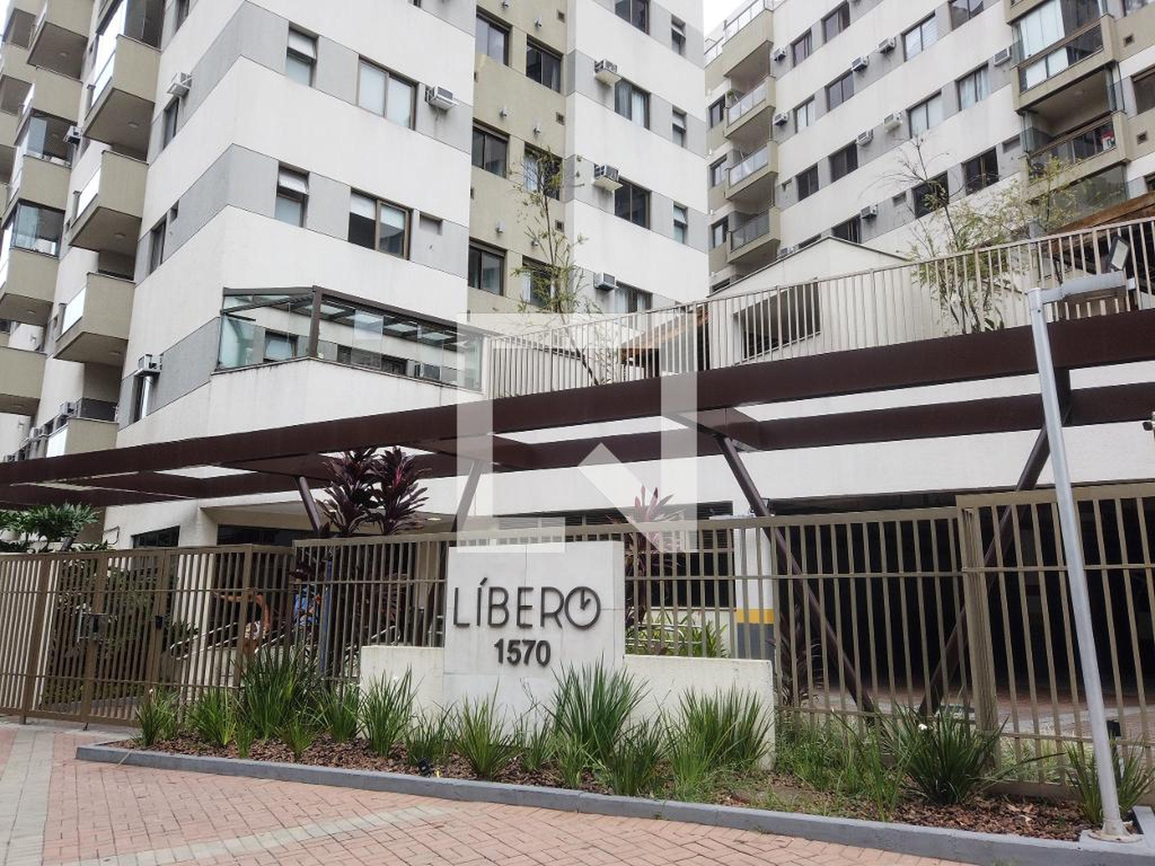 Fachada Condomínio Líbero