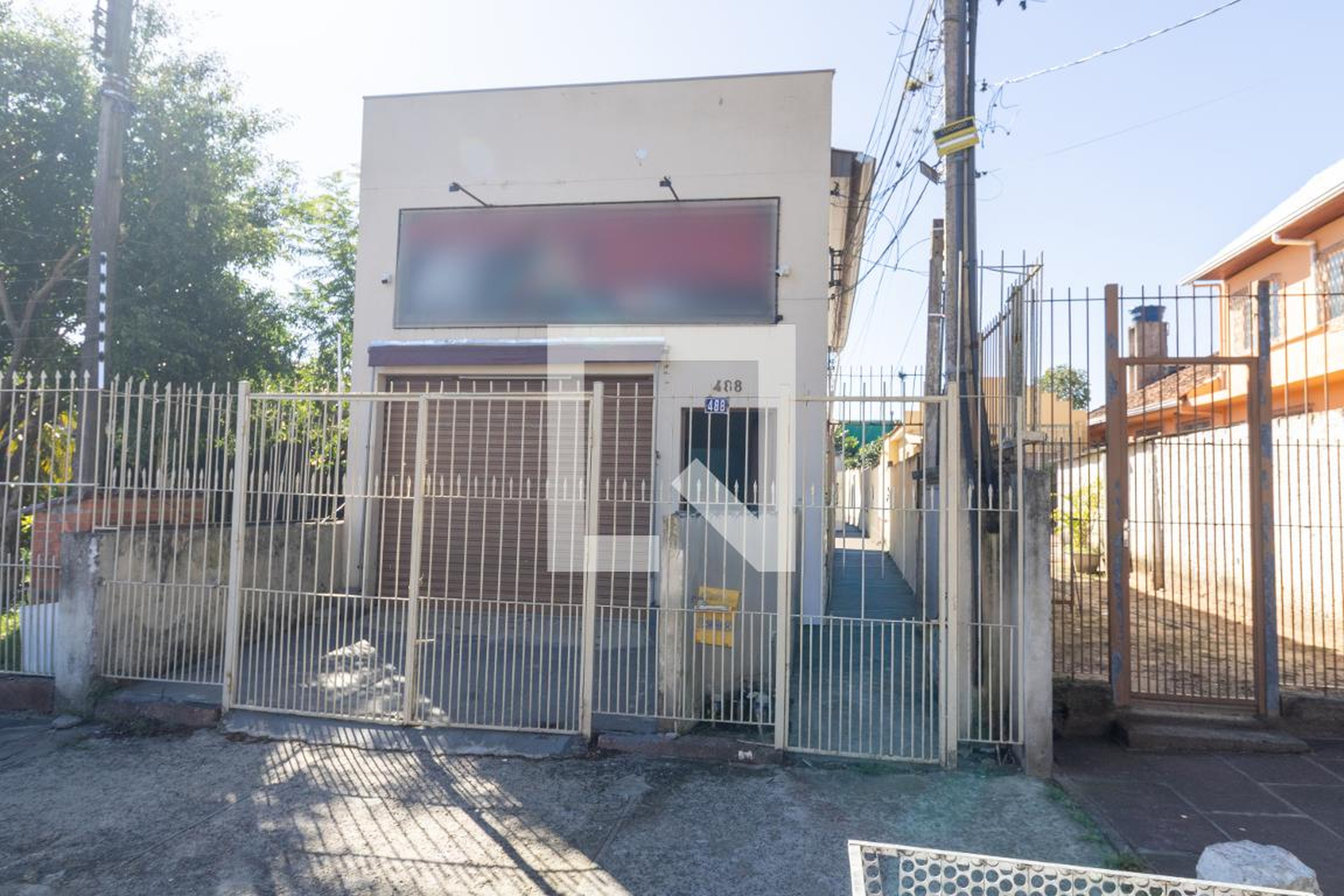 Fachada Condomínio em Rua Dona Firmina, 488