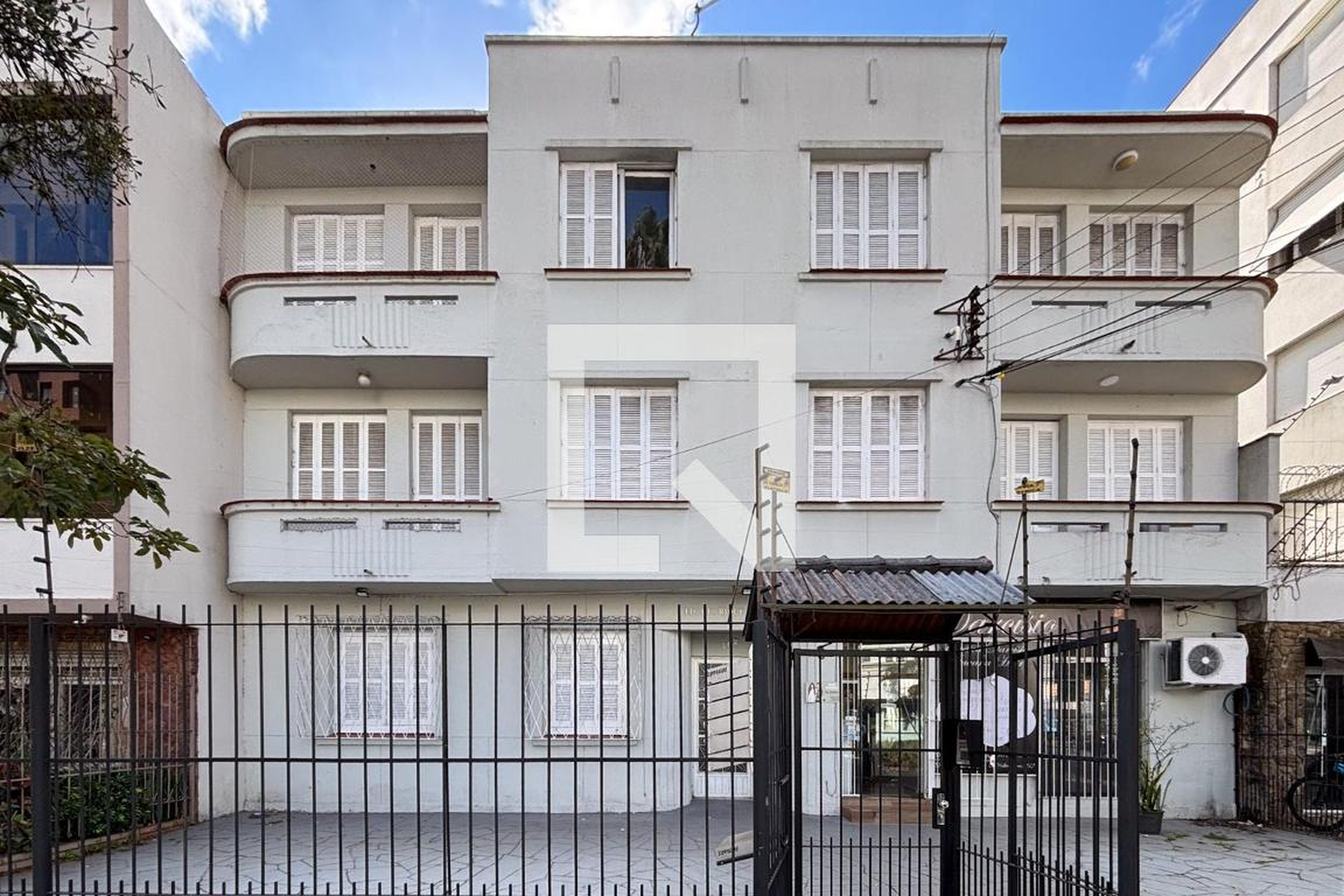 Fachada Condomínio em Rua José de Alencar, 562