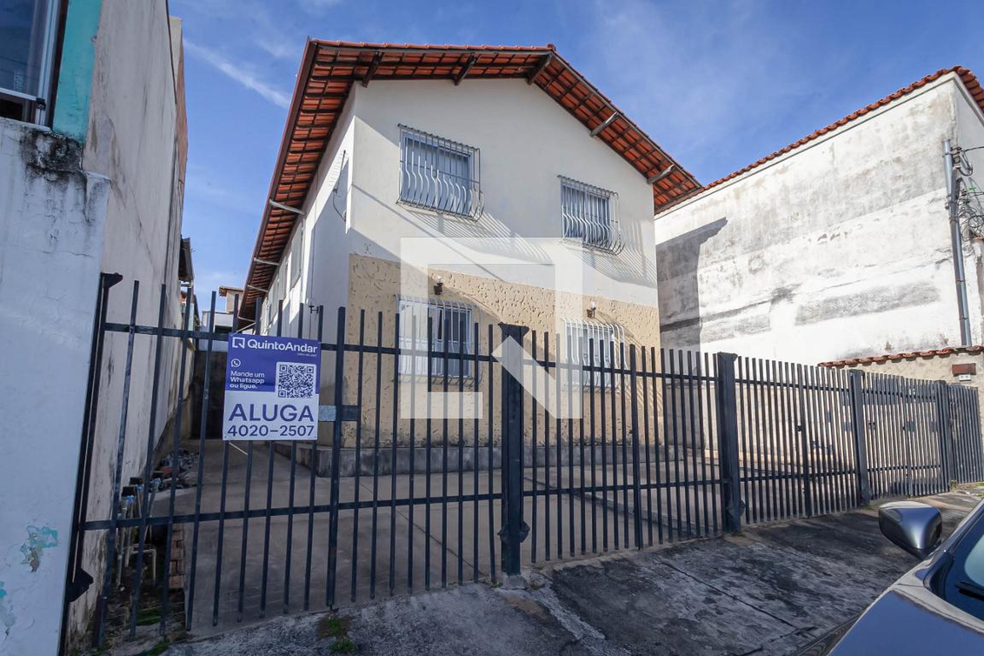 Fachada Condomínio em Rua Lourival Carneiro de Vasconcelos, 30