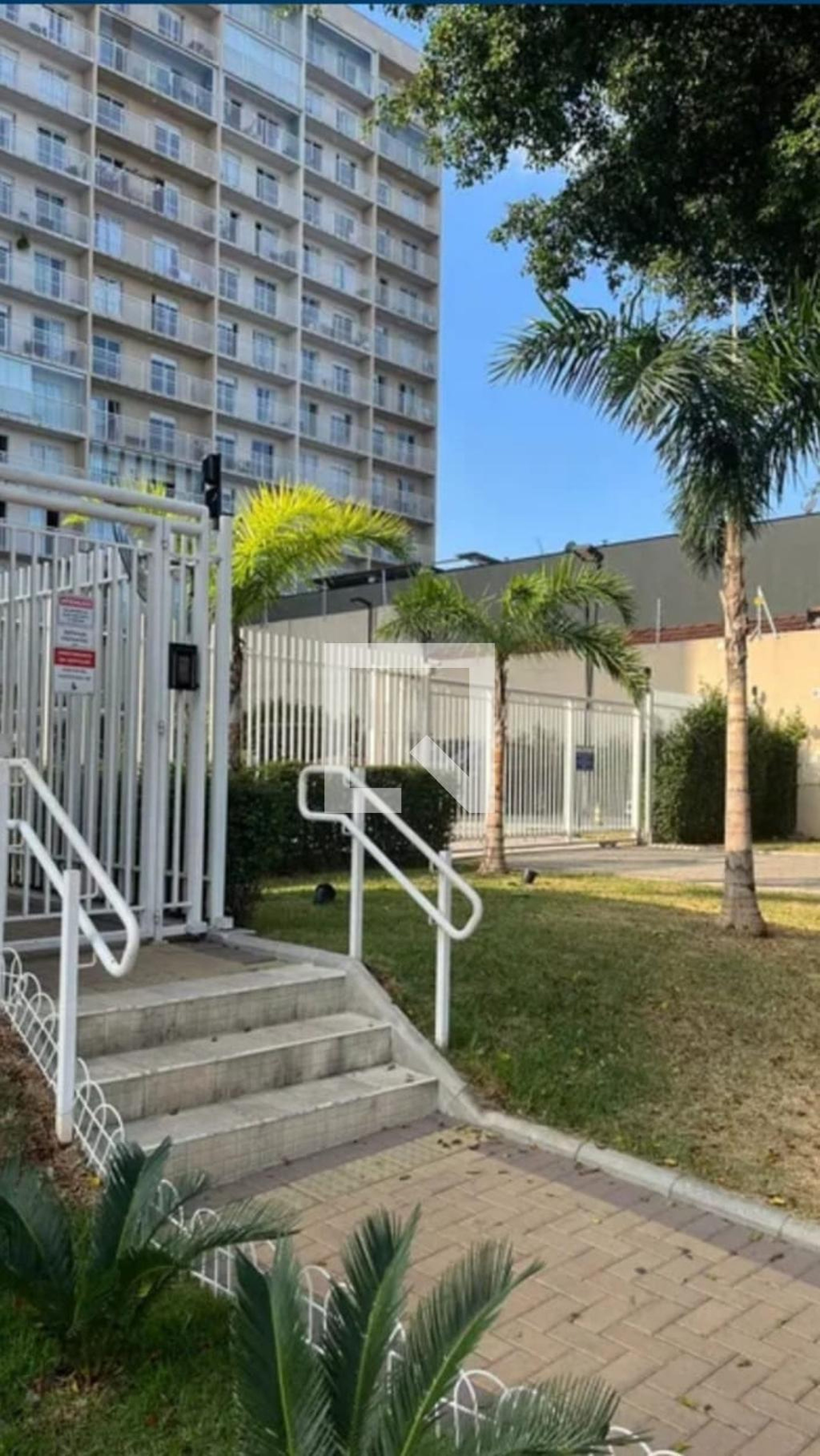 Portaria Condomínio em Avenida Vila Ema, 2564