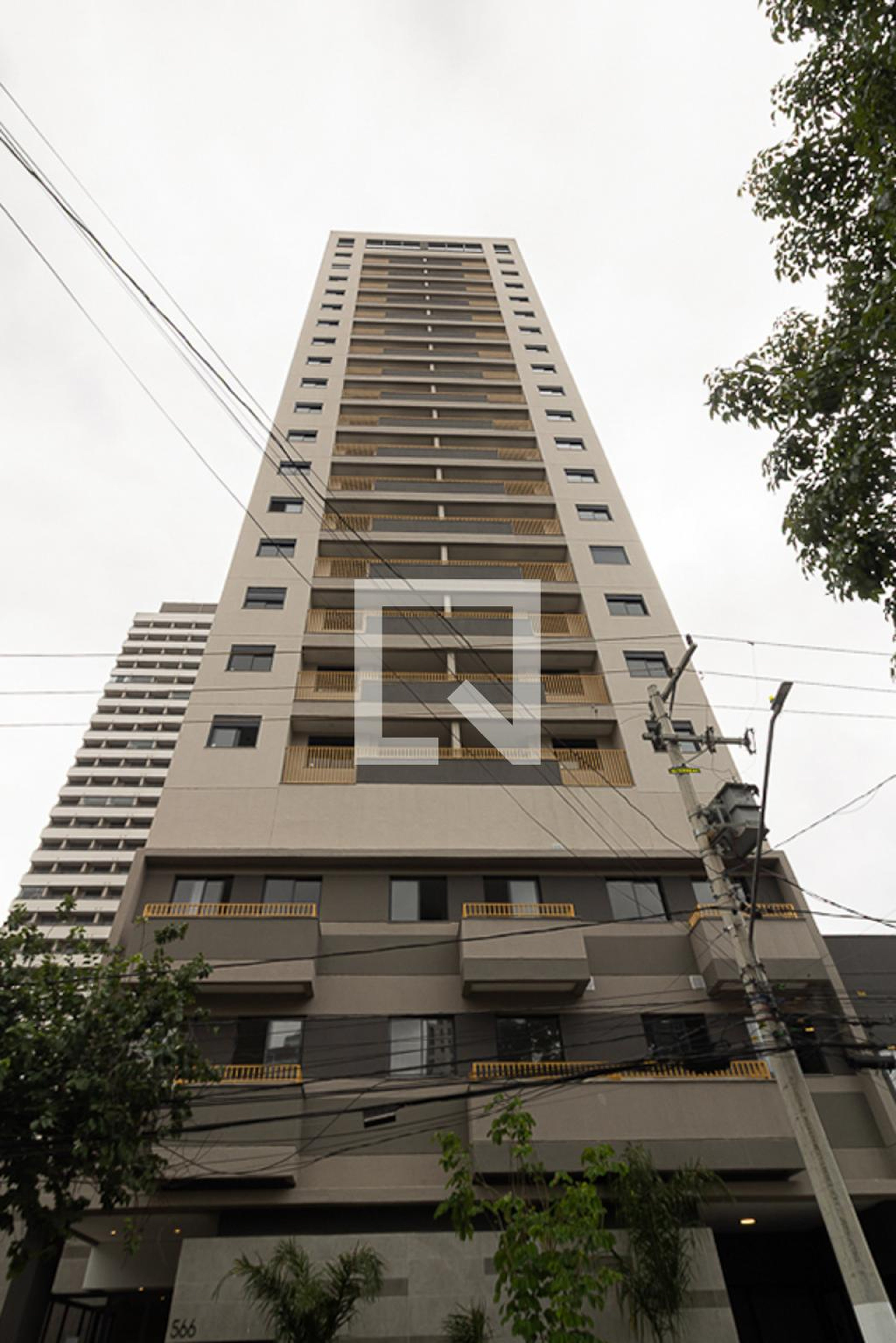 Fachada do Prédio Condomínio em Rua Casa do Ator, 556