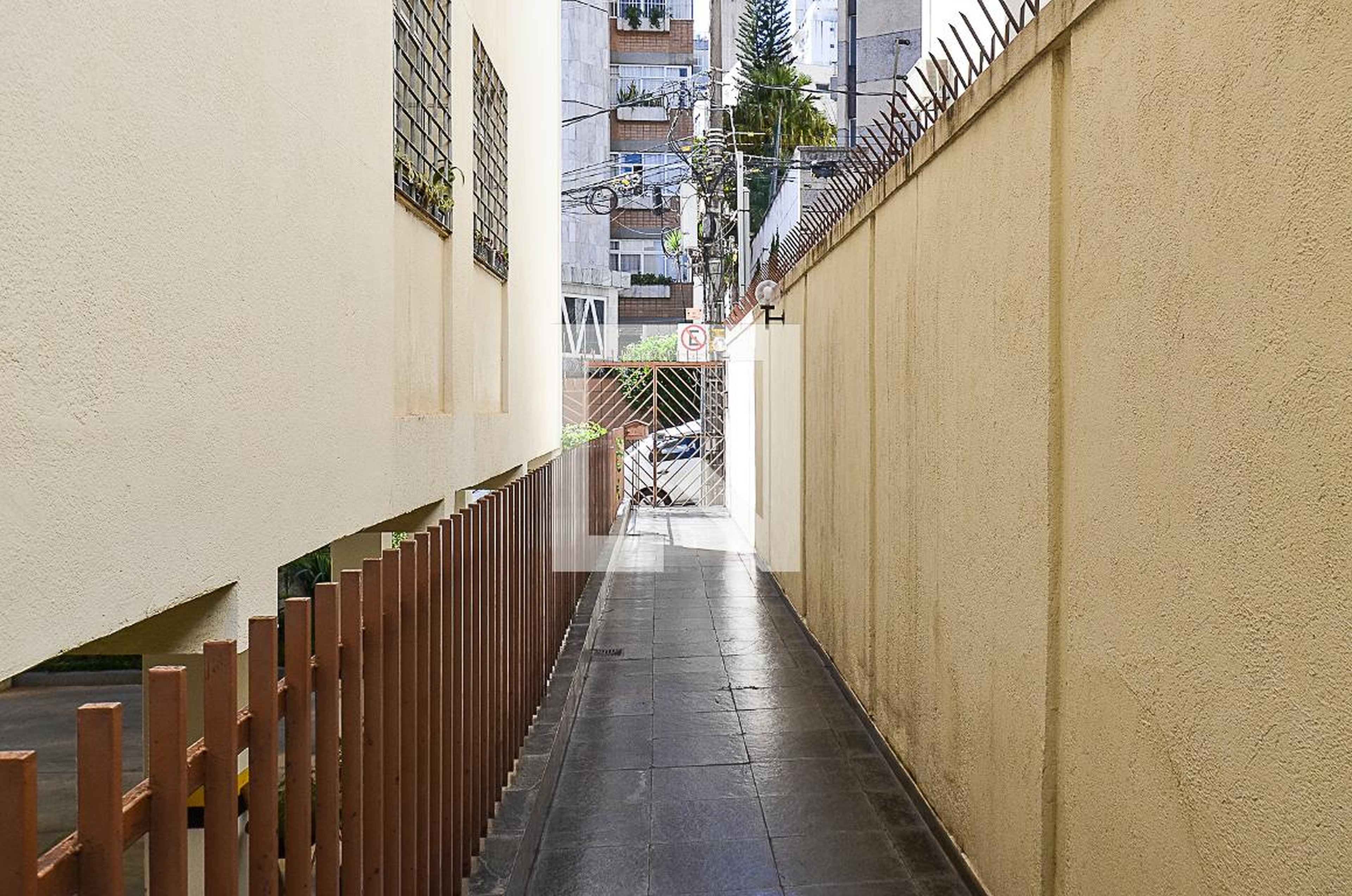 Entrada - Edifício Patricia