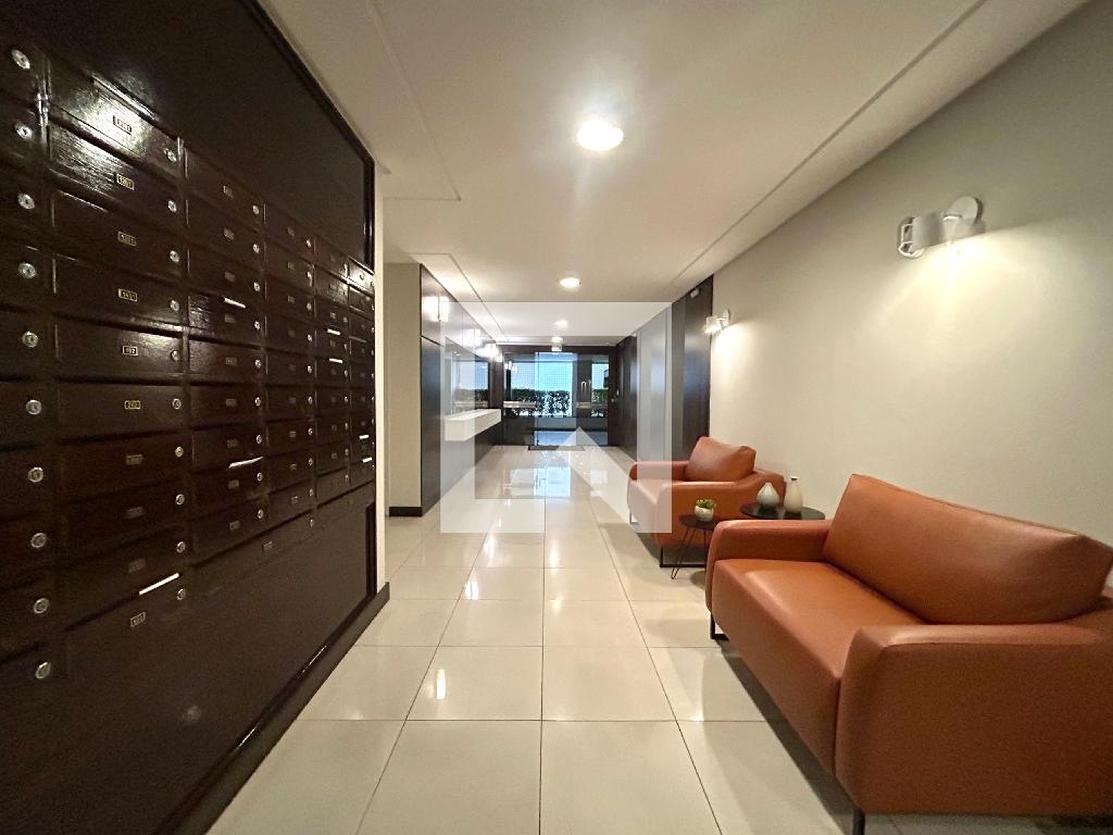 Hall de entrada Condomínio Vila Salomy