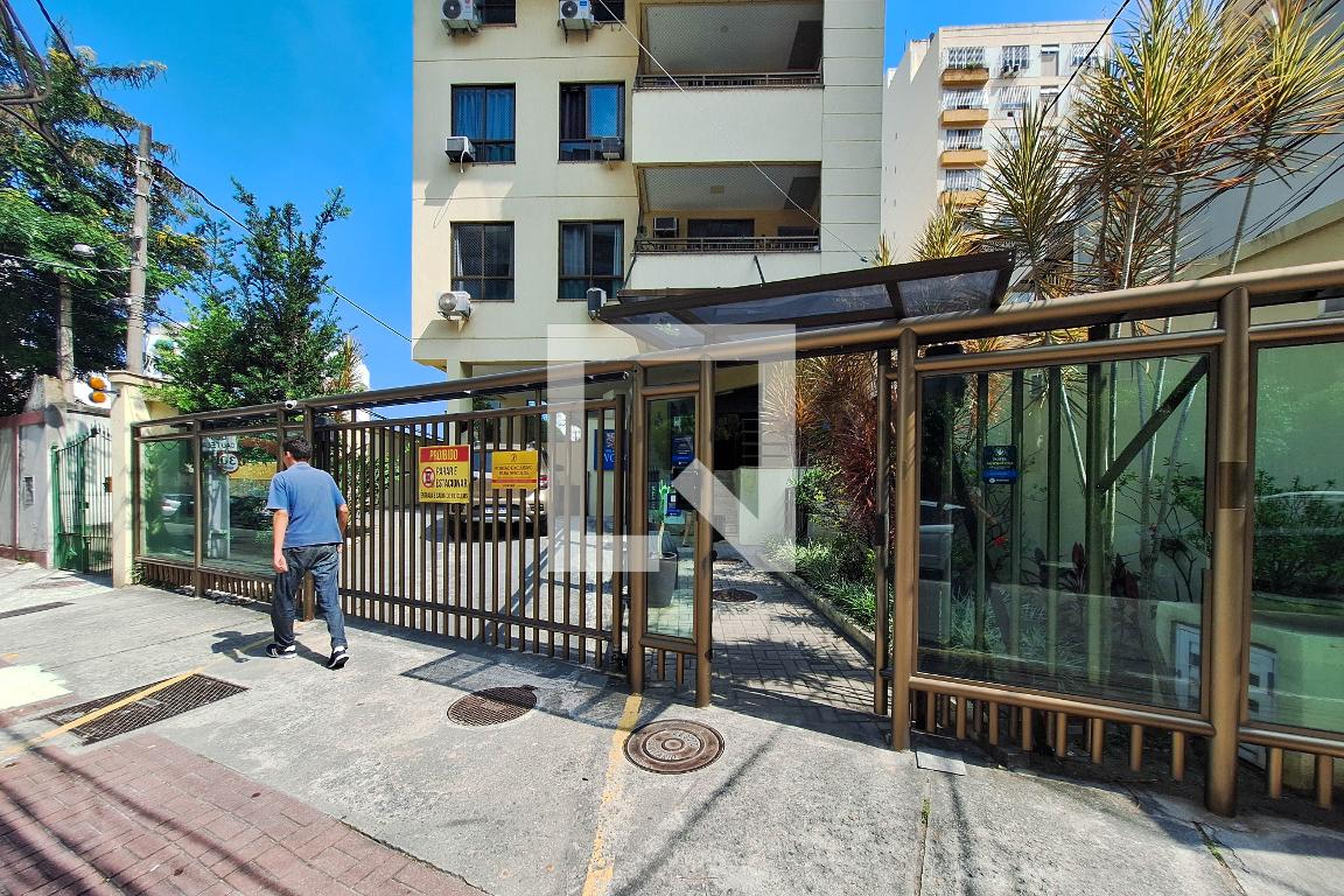 Fachada Condomínio Solar de Évora