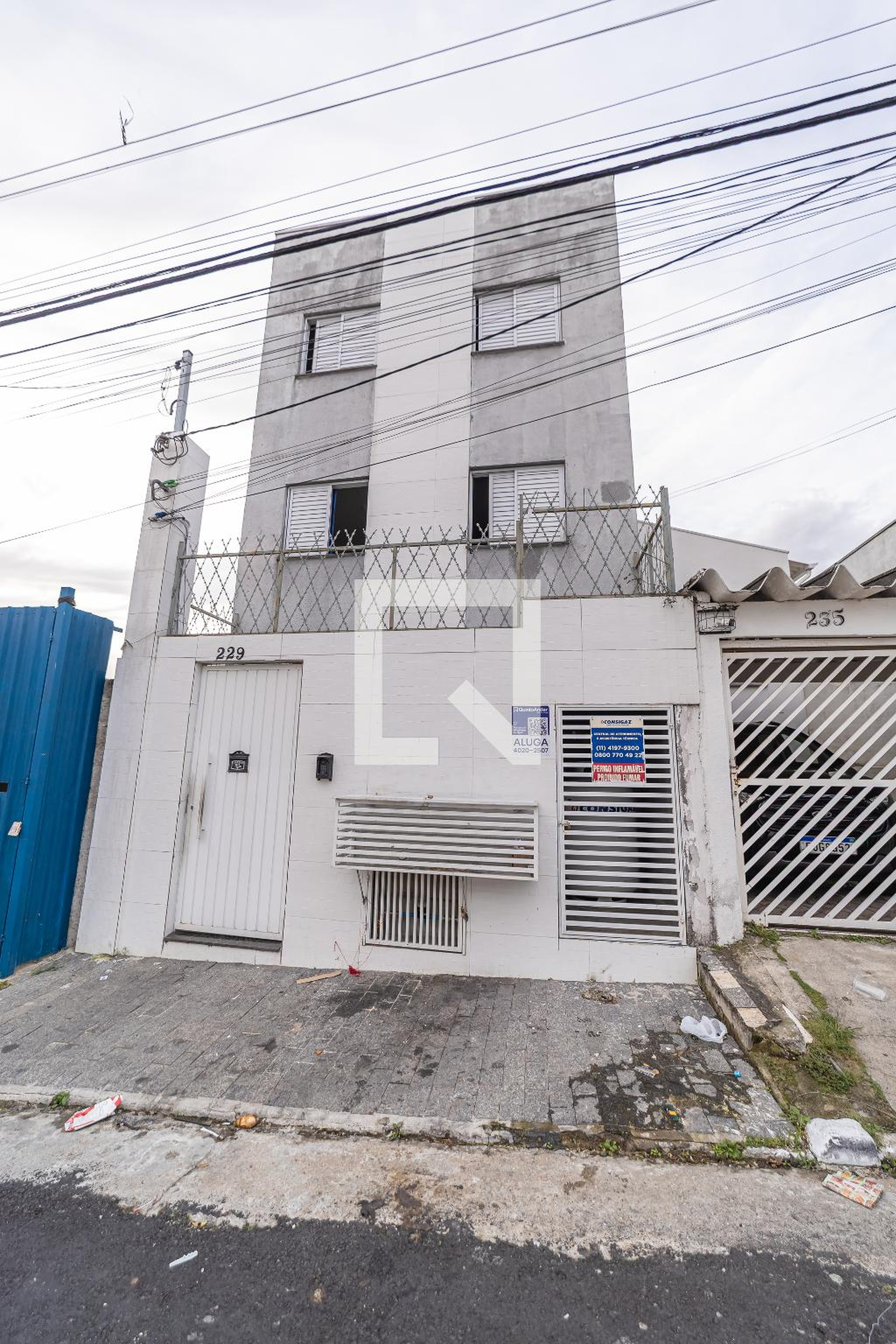 Fachada Condomínio em Rua Itapiruna, 229