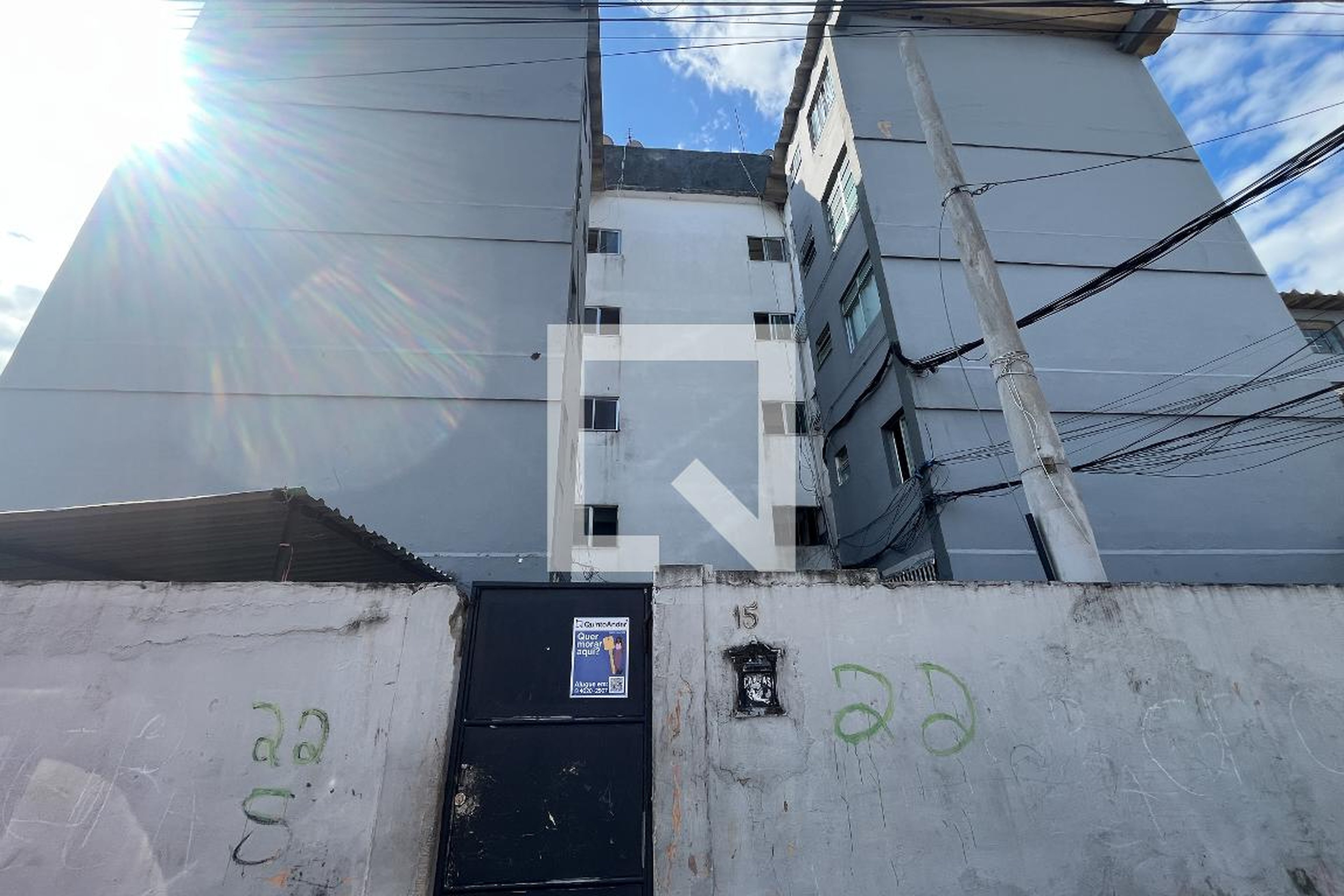 Fachada Condomínio em Rua Cosme Velho, 15