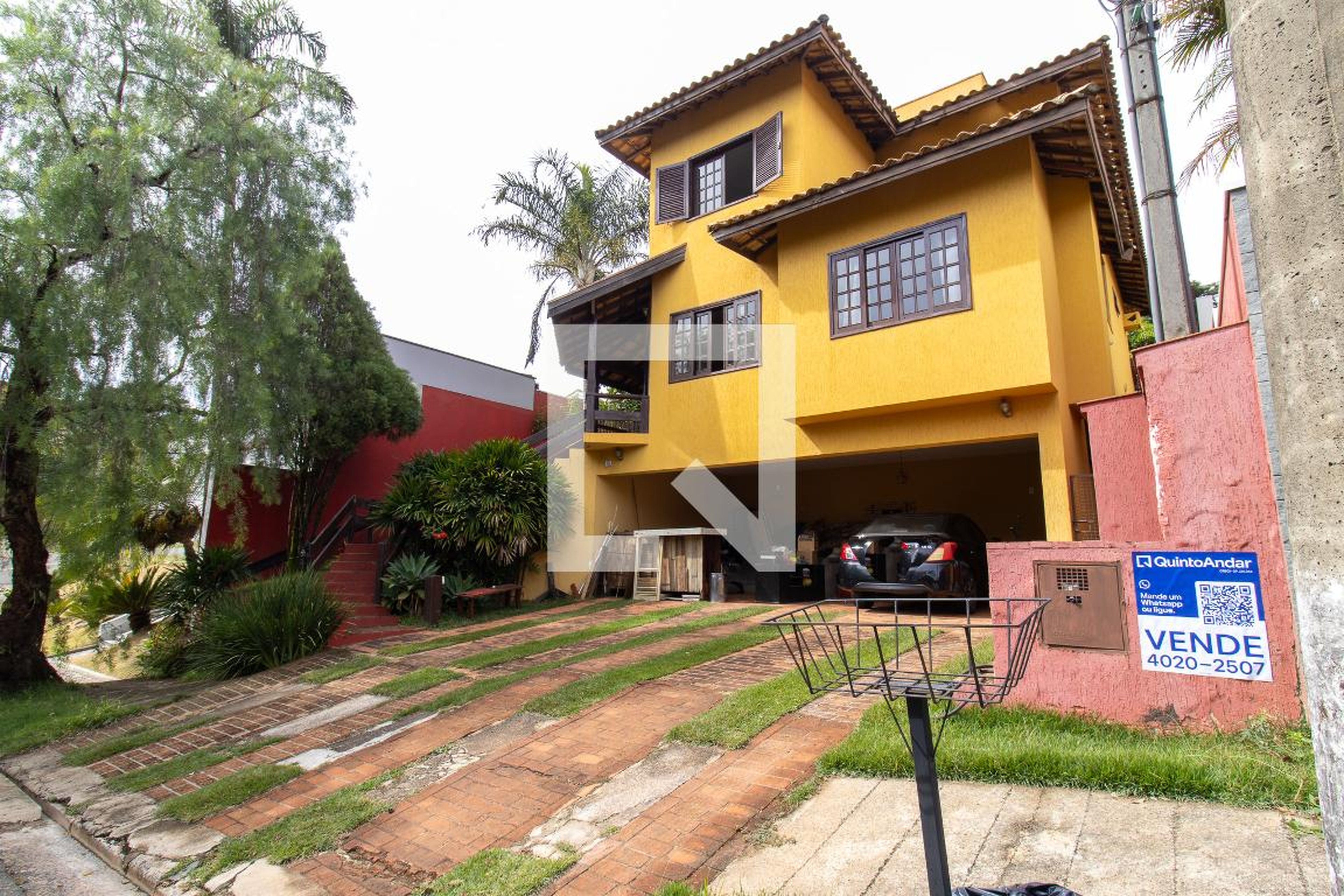 Fachada Condomínio Conjunto Habitacional Vila Santana (Sousas)