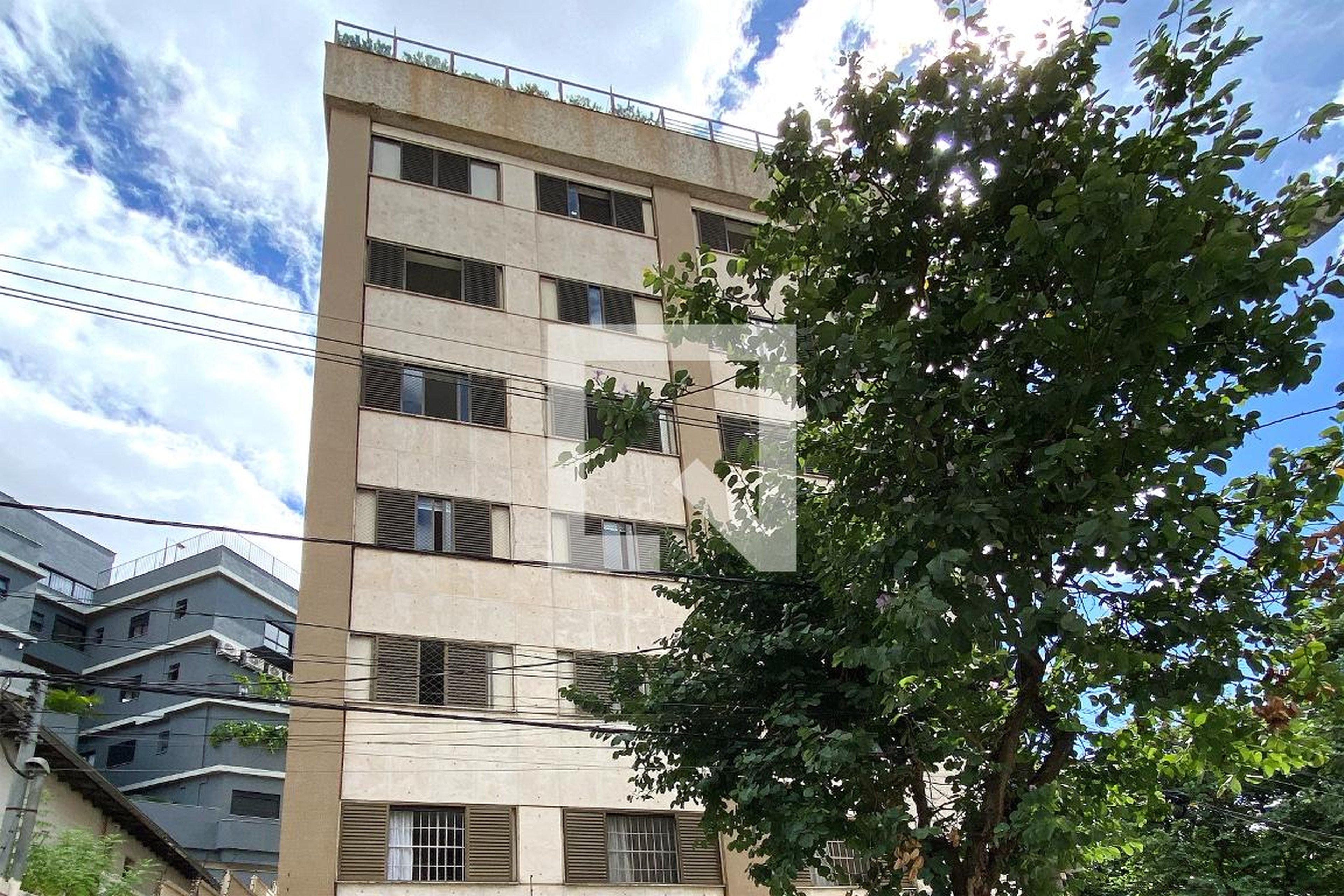 Fachada Condomínio em Rua Padre Francisco Arantes, 176
