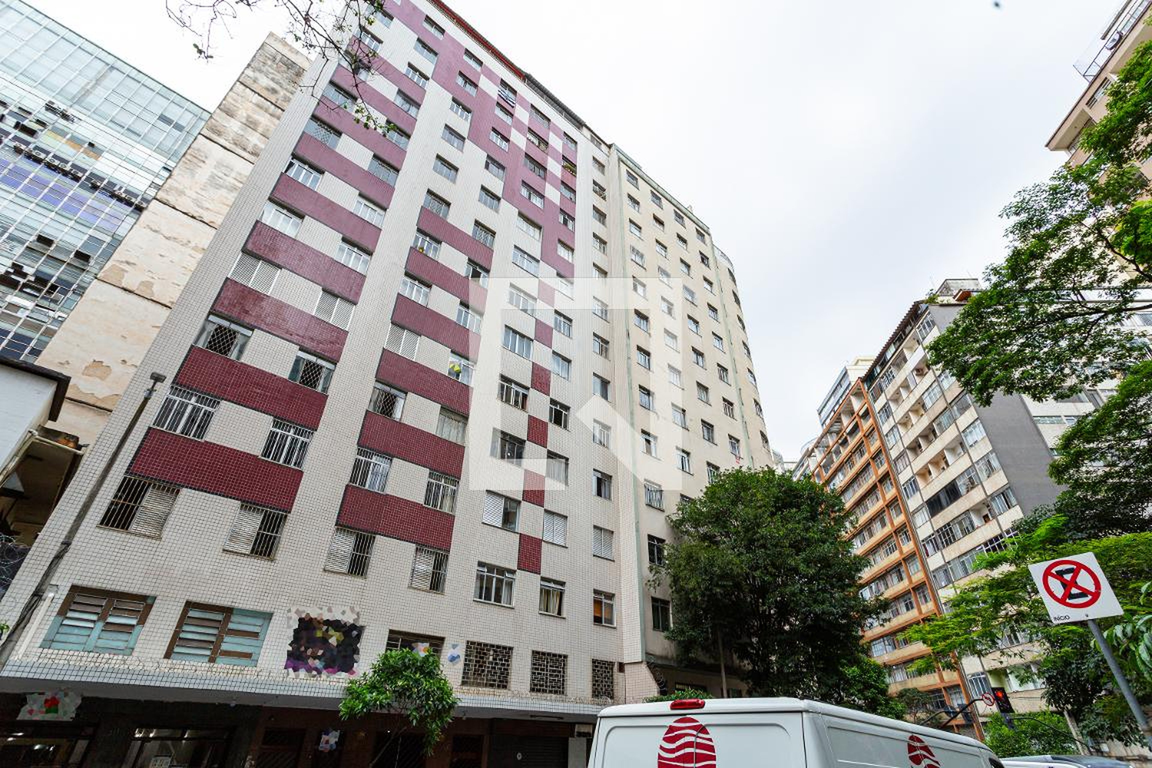 Fachada Condomínio em Rua Goiás, 317