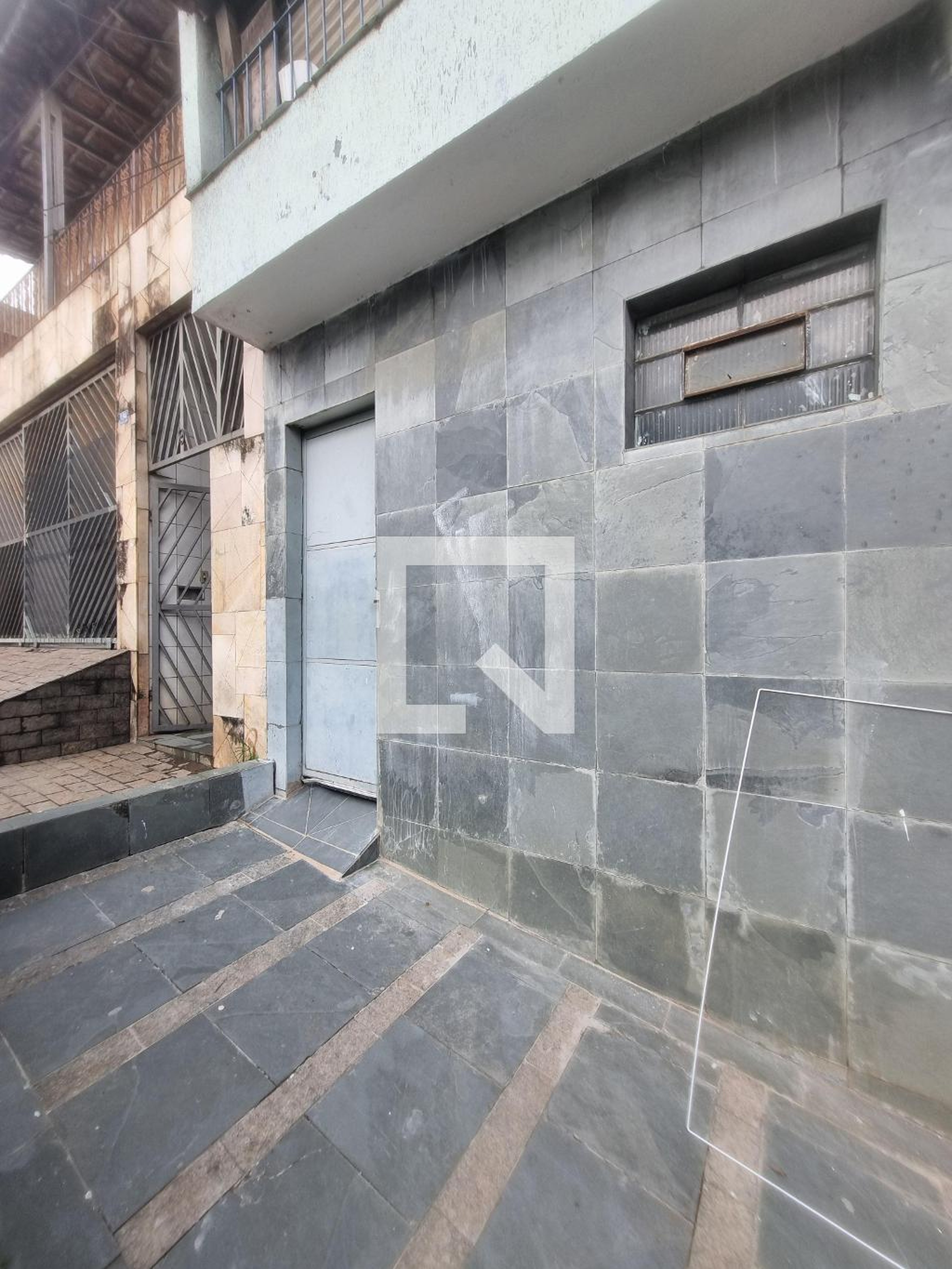 Fachada Condomínio em Rua Jundiaí do Sul, 186