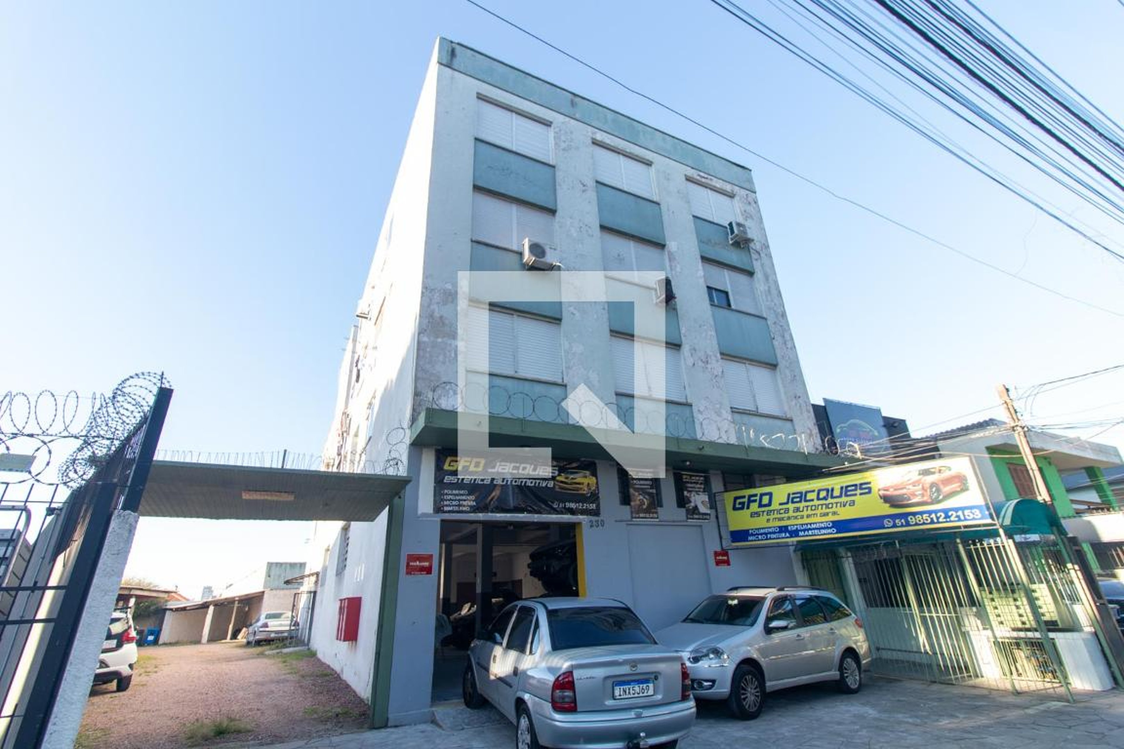 Fachada Condomínio em Rua Coronel José Rodrigues Sobral, 224