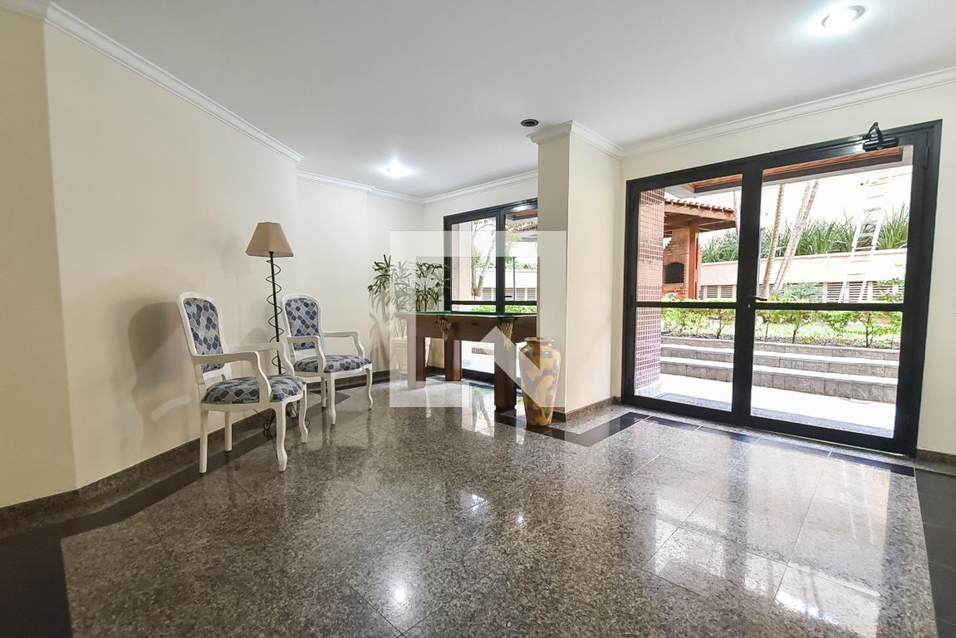 Hall social - Edifício Ville Tatiene